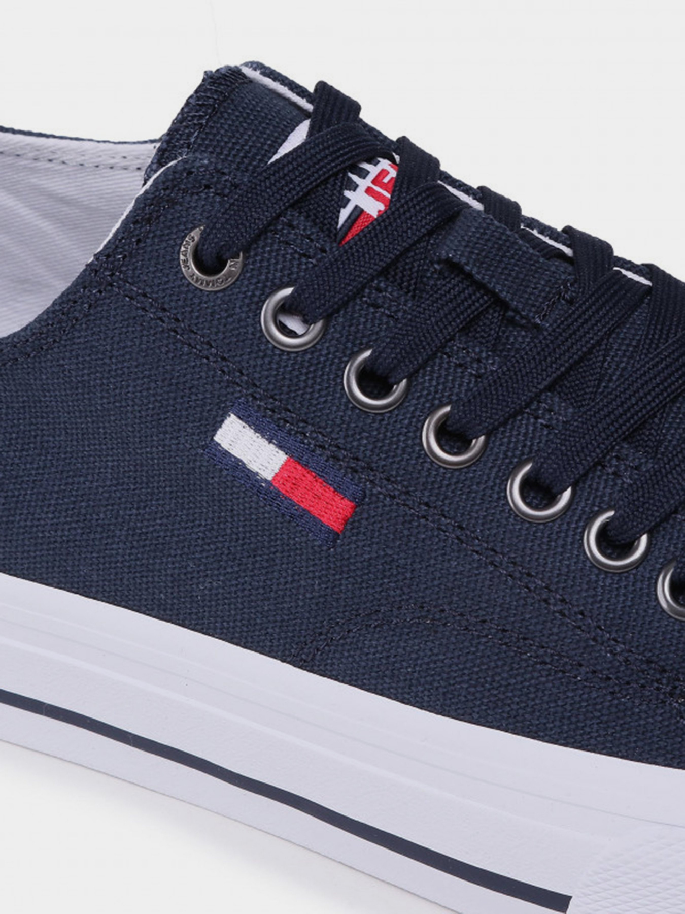Кеди низькі Tommy Hilfiger модель EM0EM00659-C87 Фото
