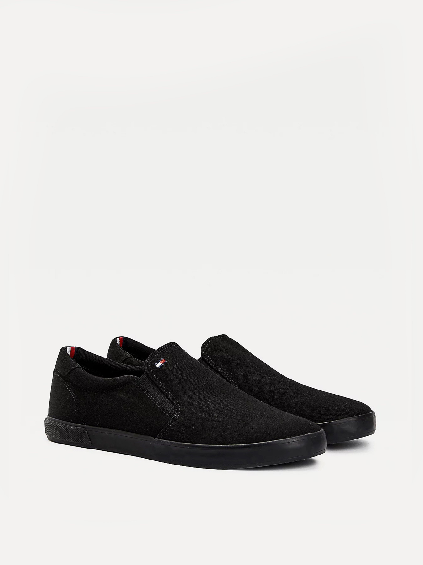 Сліпони Tommy Hilfiger  ICONIC SLIP ON SNEAKER модель FM0FM00597-0GK Фото
