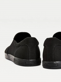 Сліпони Tommy Hilfiger  ICONIC SLIP ON SNEAKER модель FM0FM00597-0GK Фото