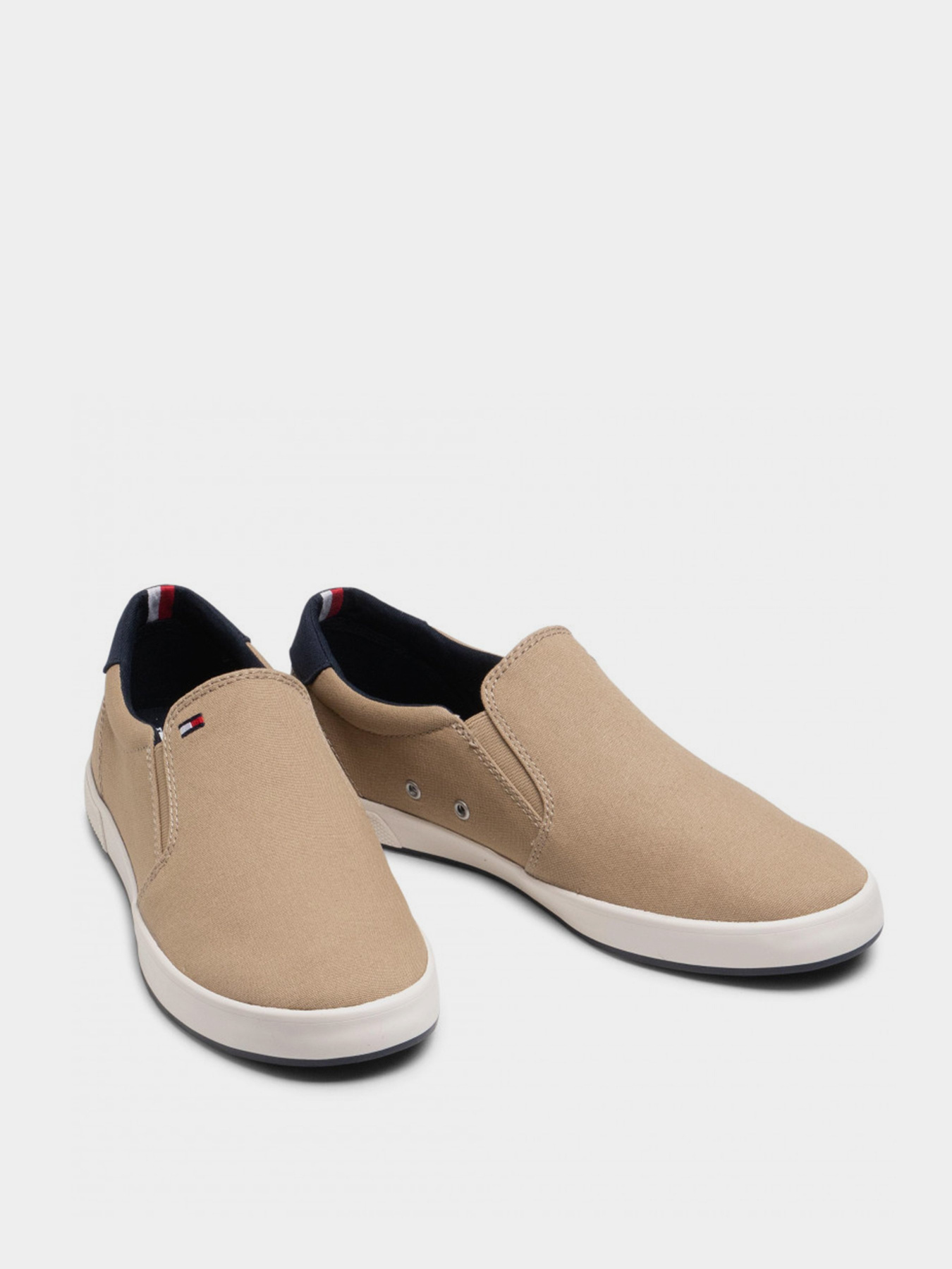 Сліпони Tommy Hilfiger модель FM0FM00597-AEH Фото