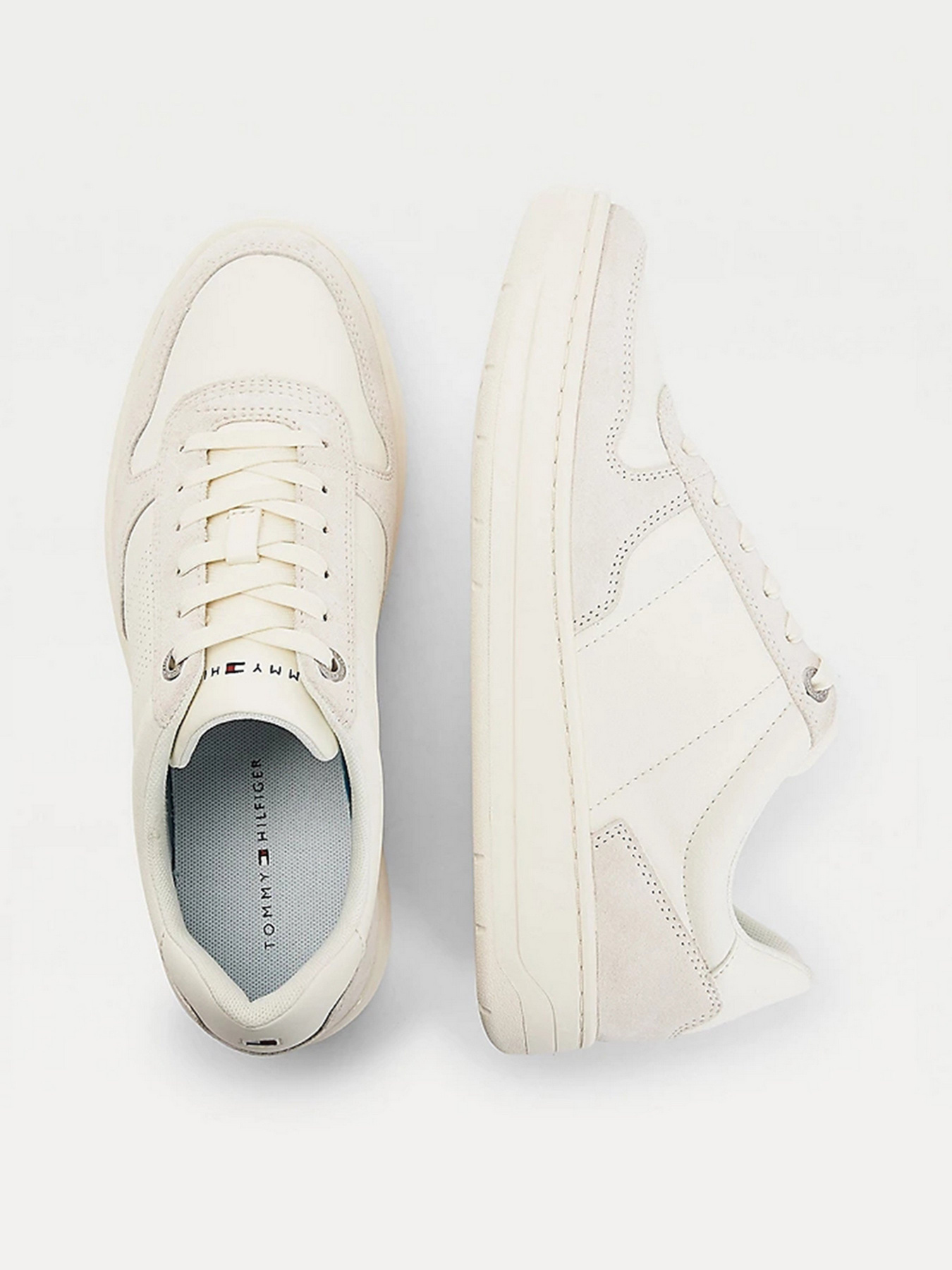 Кеди низькі Tommy Hilfiger Leather Perforated Flag модель FM0FM03608-YBL Фото