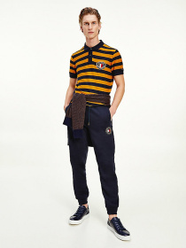 Кеды низкие Tommy Hilfiger Debossed Logo Cupsole Leather модель FM0FM03634-DW5 Фото