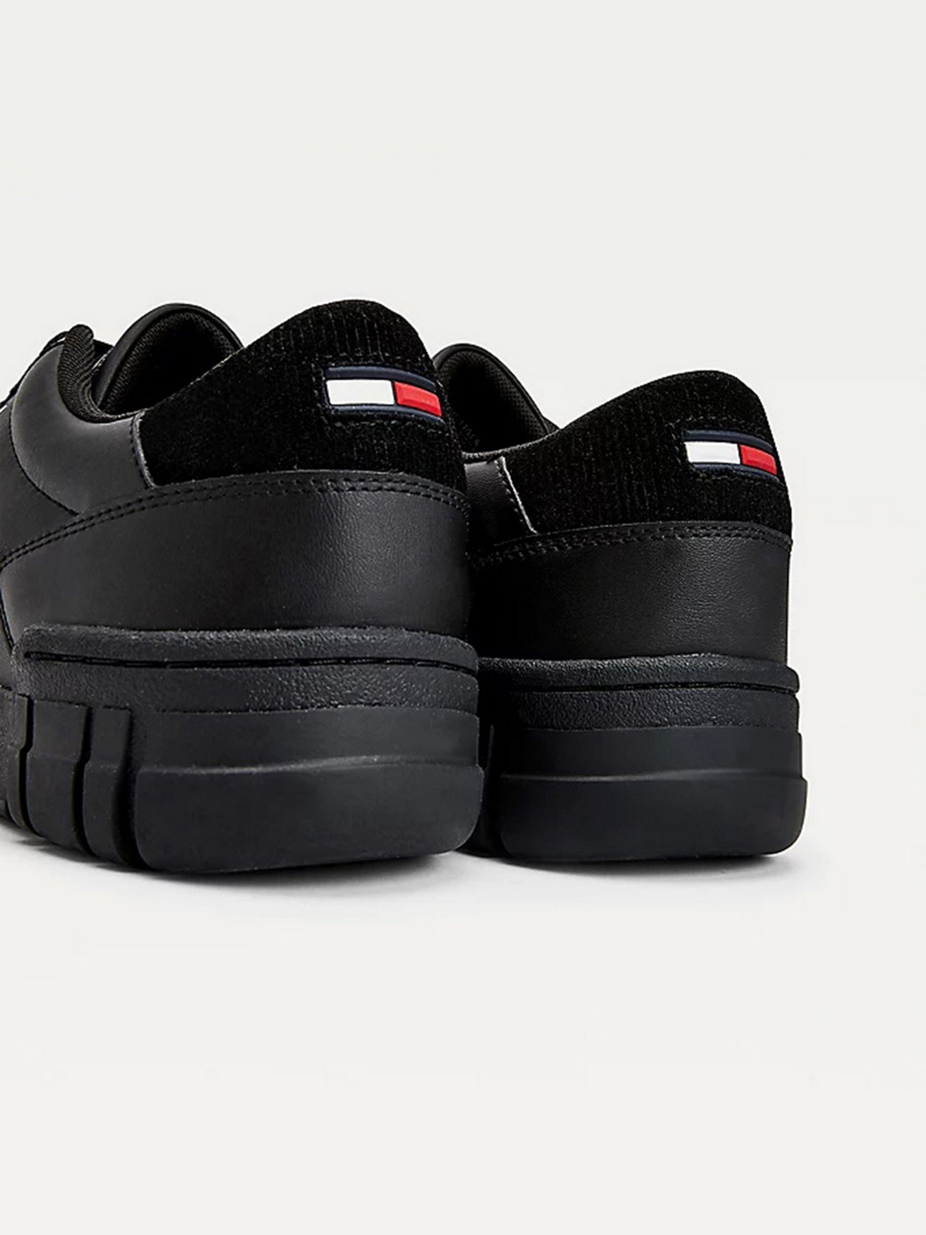 Кросівки повсякденні Tommy Hilfiger Retro Leather Cupsole модель EM0EM00808-BDS Фото