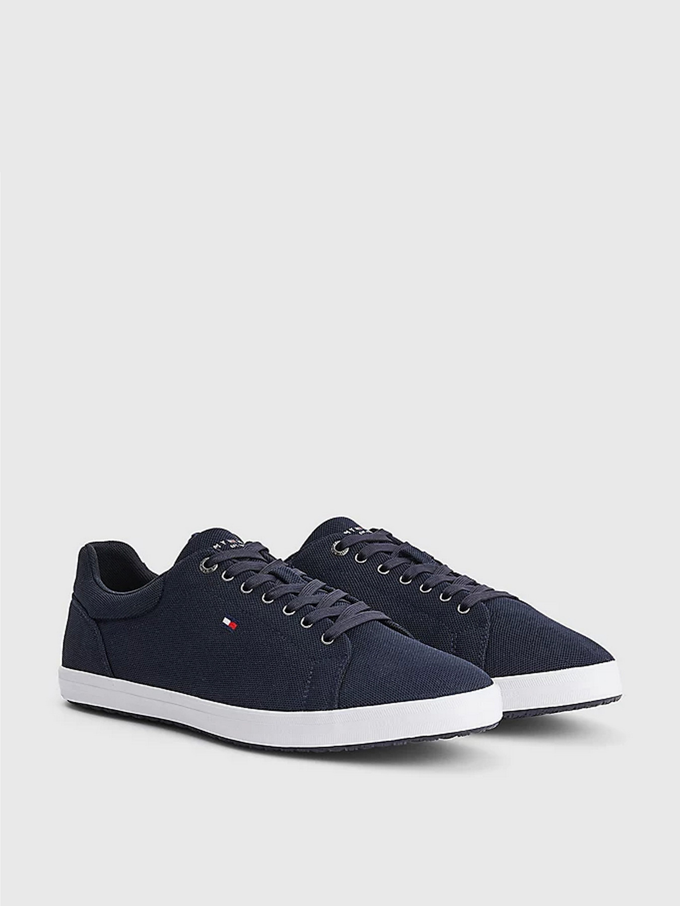 Кеды низкие Tommy Hilfiger Iconic Vulc Mesh Logo модель FM0FM04034-DW5 Фото