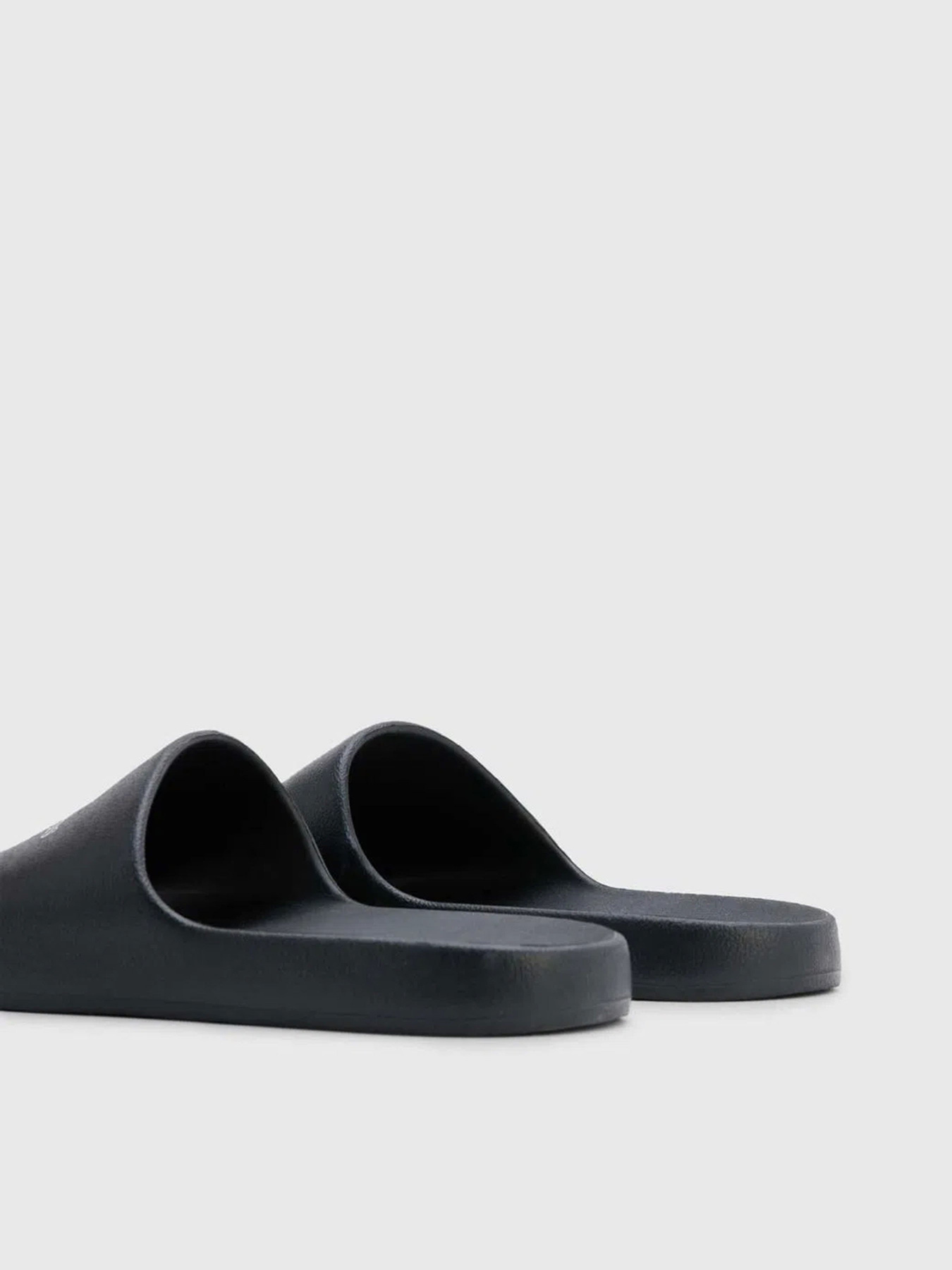 Шльопанці Tommy Hilfiger модель EM0EM01144-BDS Фото