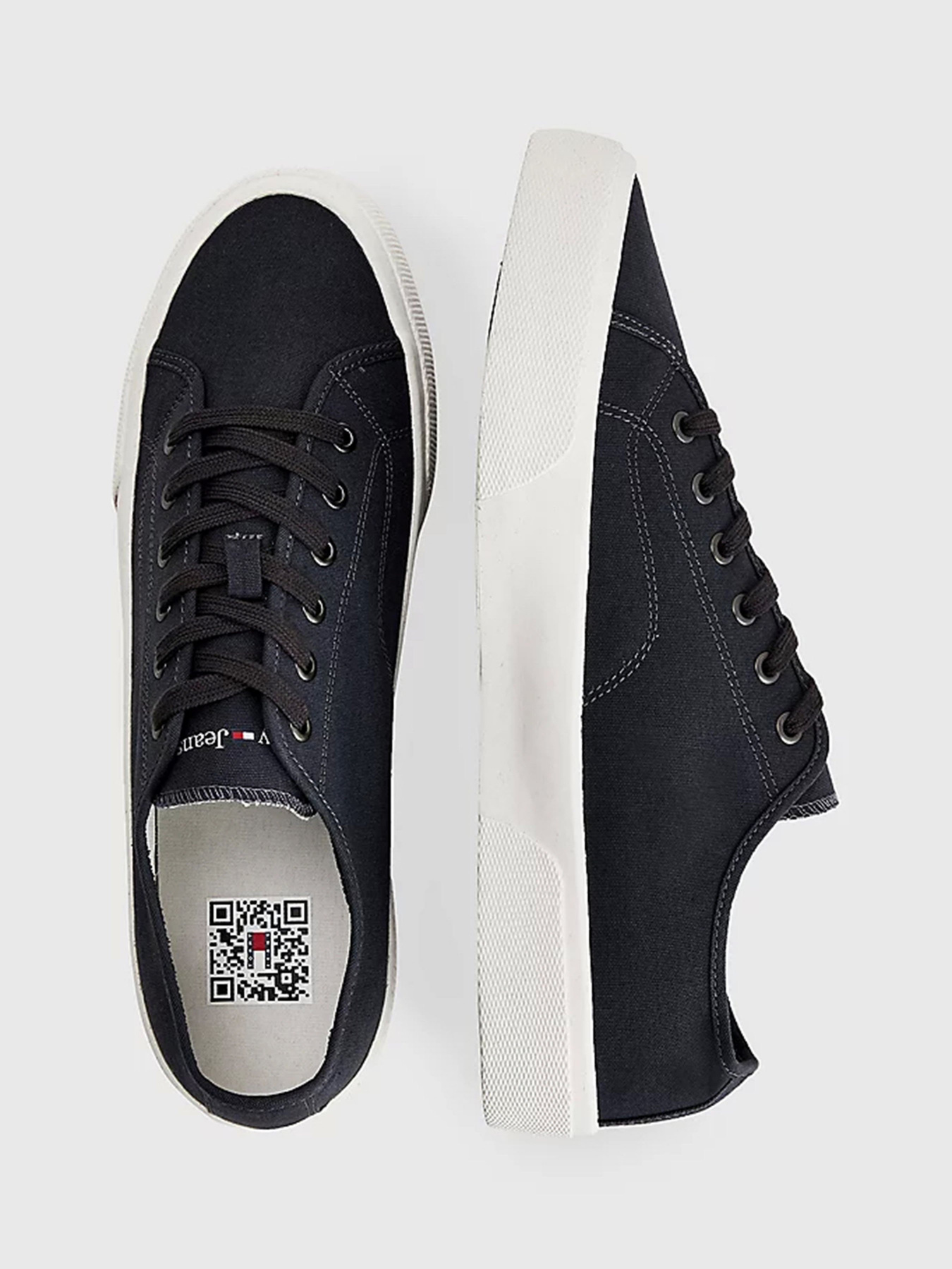 Кеды низкие Tommy Hilfiger модель EM0EM01155-PUB Фото