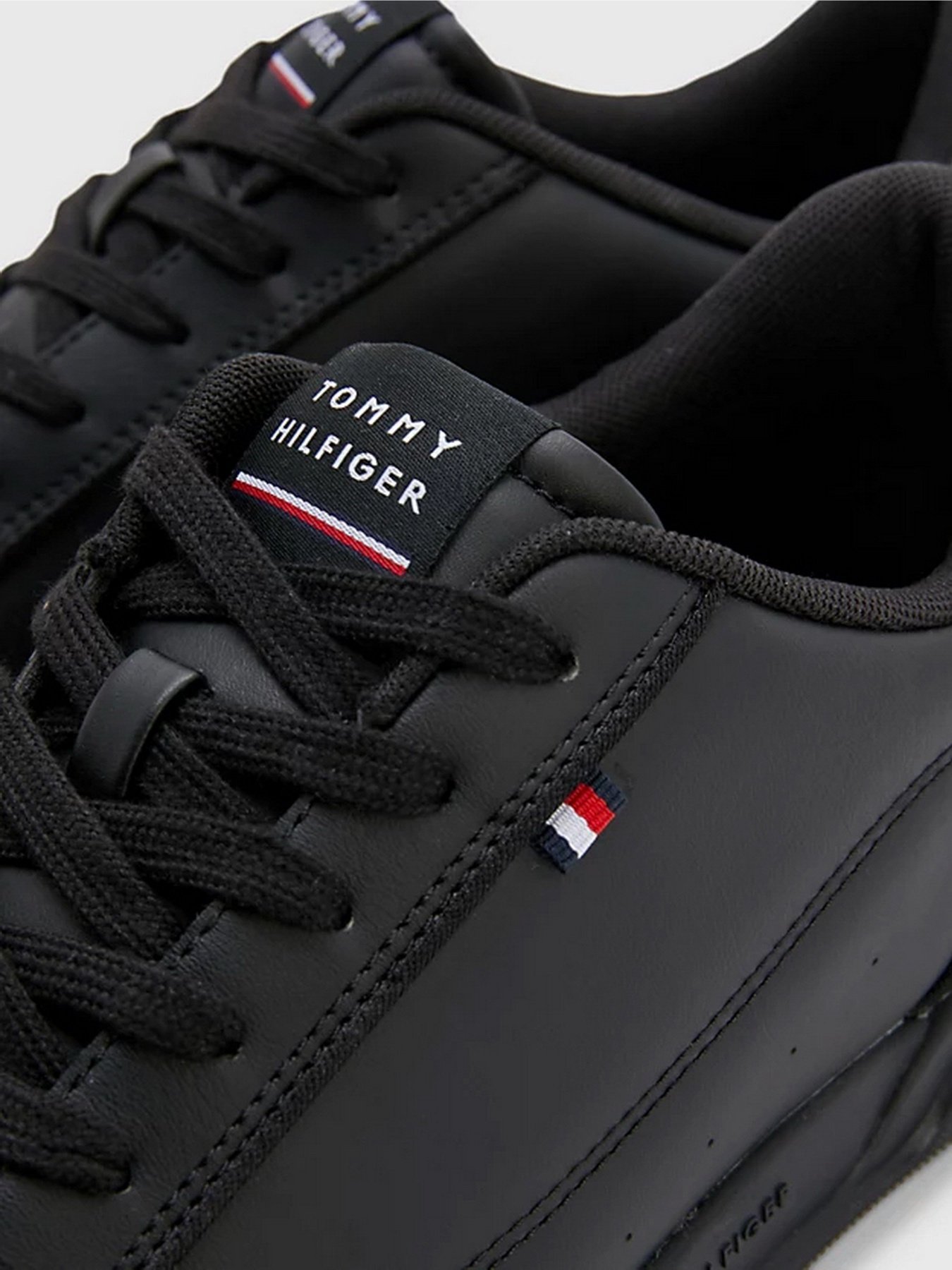 Кроссовки Tommy Hilfiger модель FM0FM04429-BDS Фото