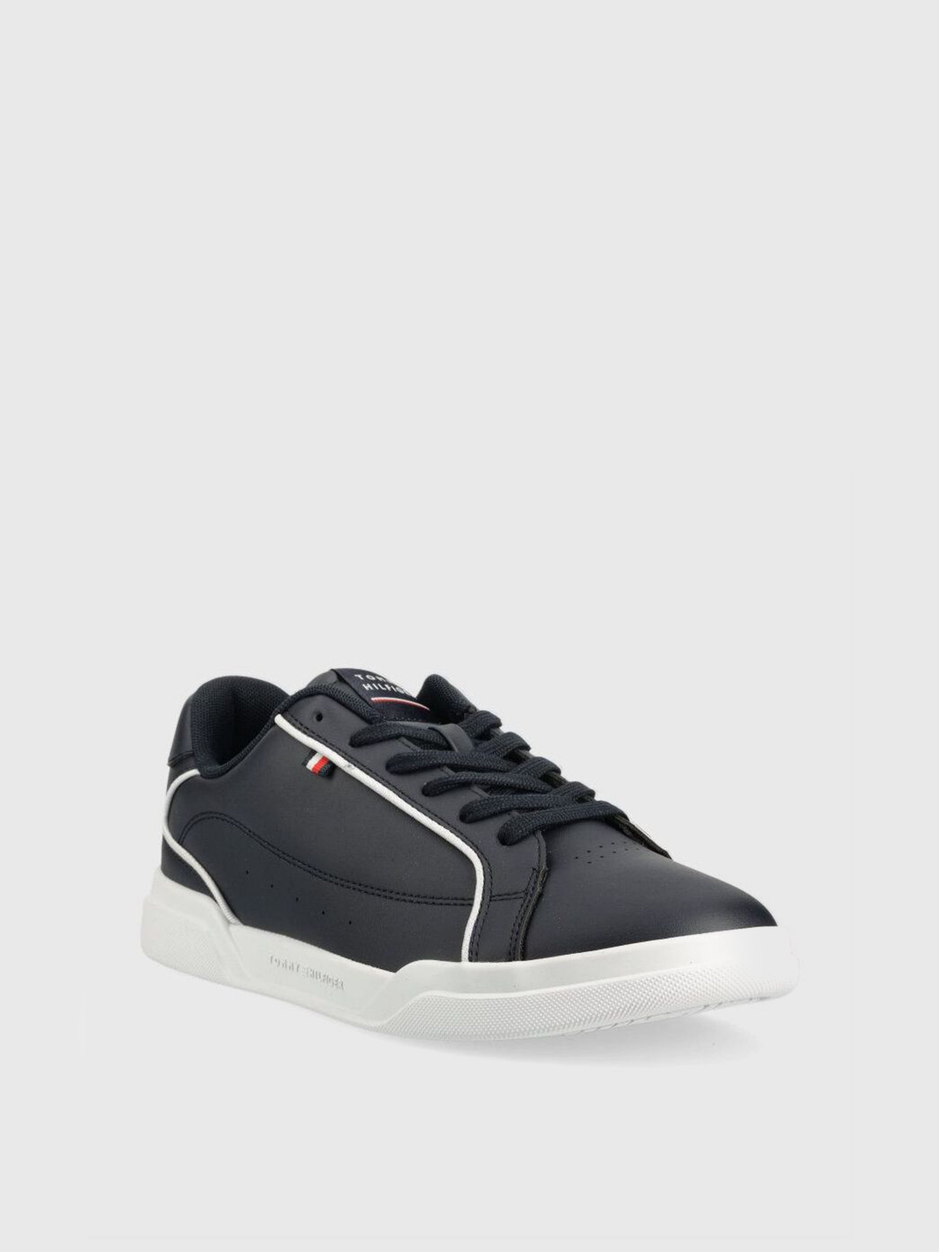 Кроссовки повседневные Tommy Hilfiger модель FM0FM04429-DW5 Фото