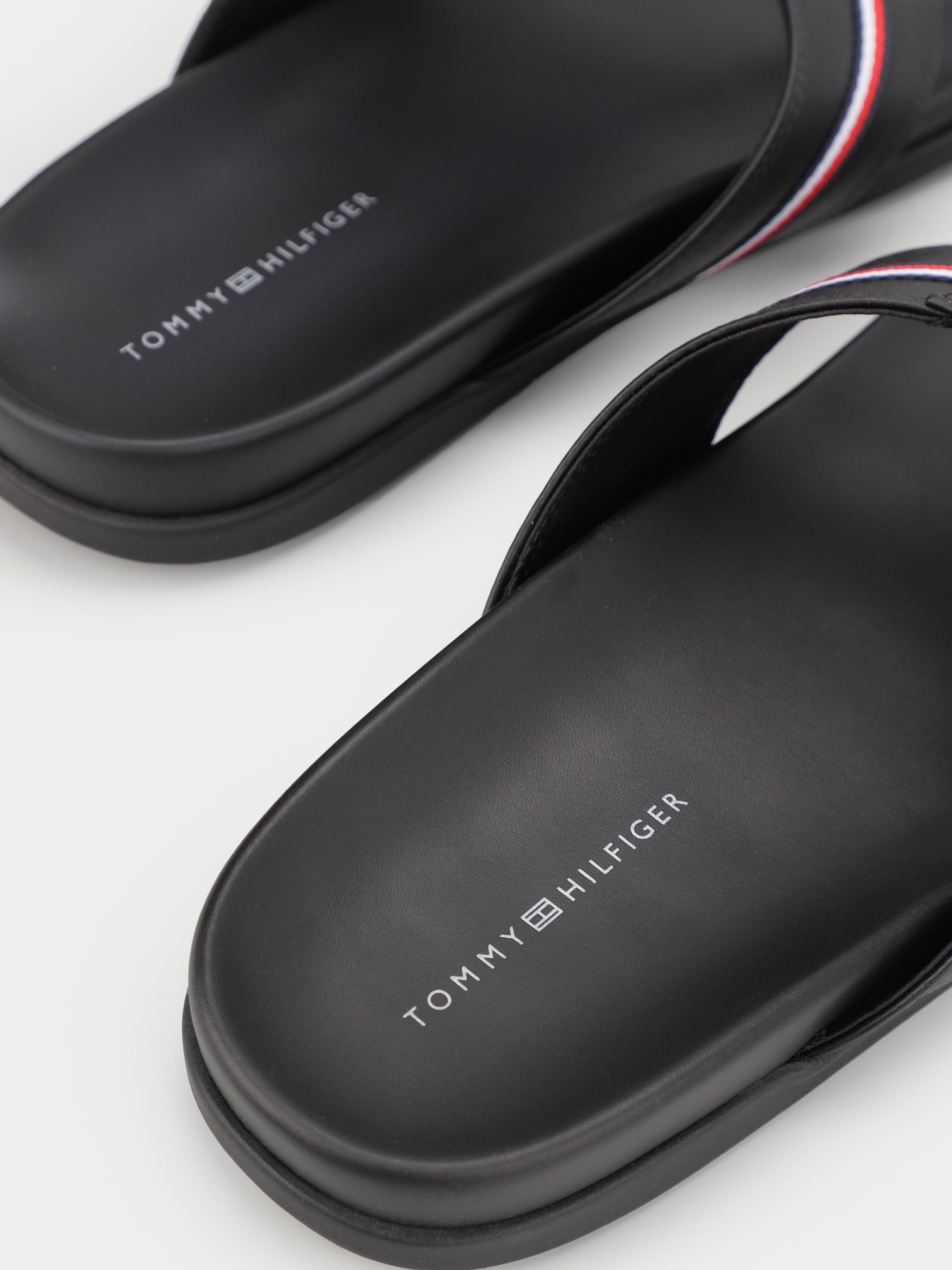 Вьетнамки Tommy Hilfiger модель FM0FM04460-BDS Фото