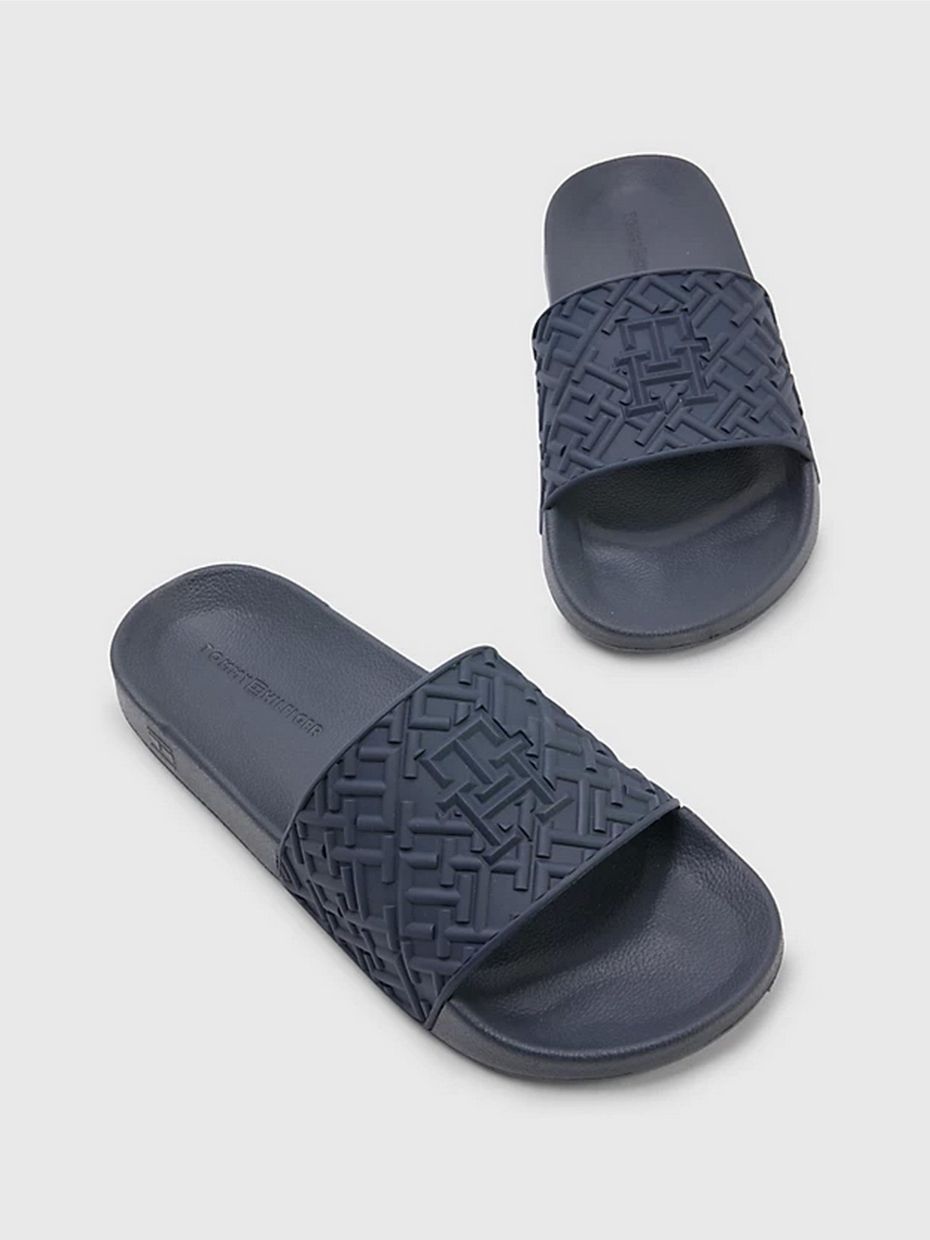 Шлепанцы Tommy Hilfiger модель FM0FM04464-DW5 Фото