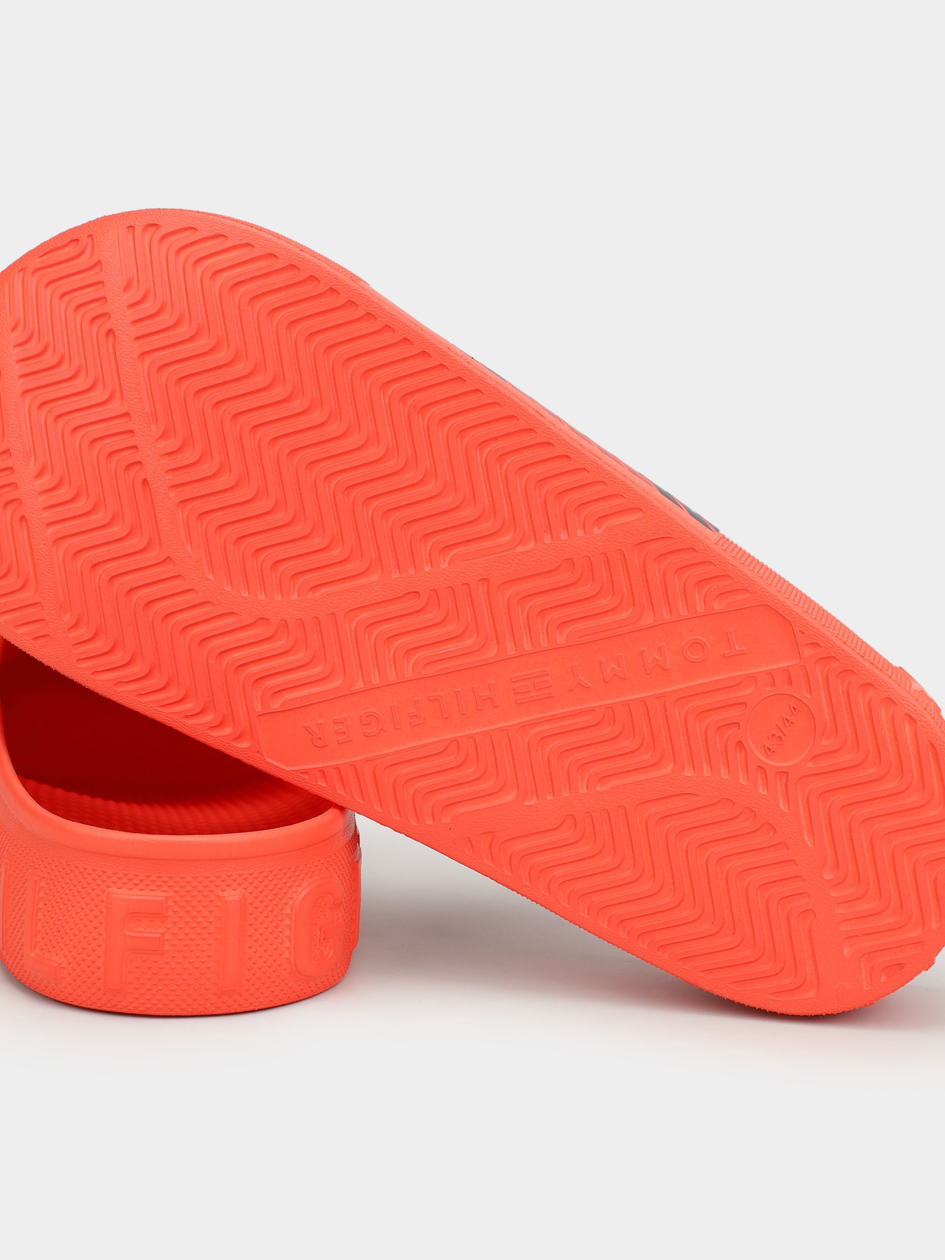 Шлепанцы Tommy Hilfiger модель FM0FM04467-SNX Фото