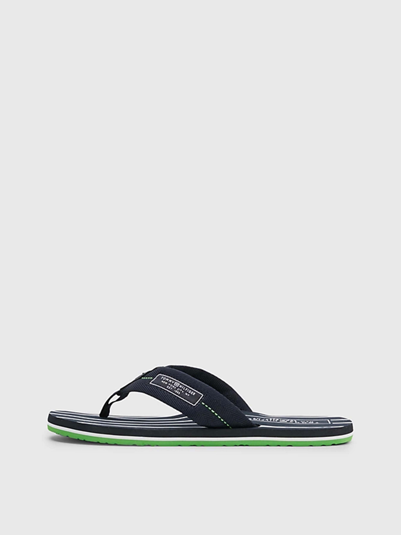 Вьетнамки Tommy Hilfiger модель FM0FM04470-DW5 Фото