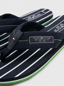 Вьетнамки Tommy Hilfiger модель FM0FM04470-DW5 Фото