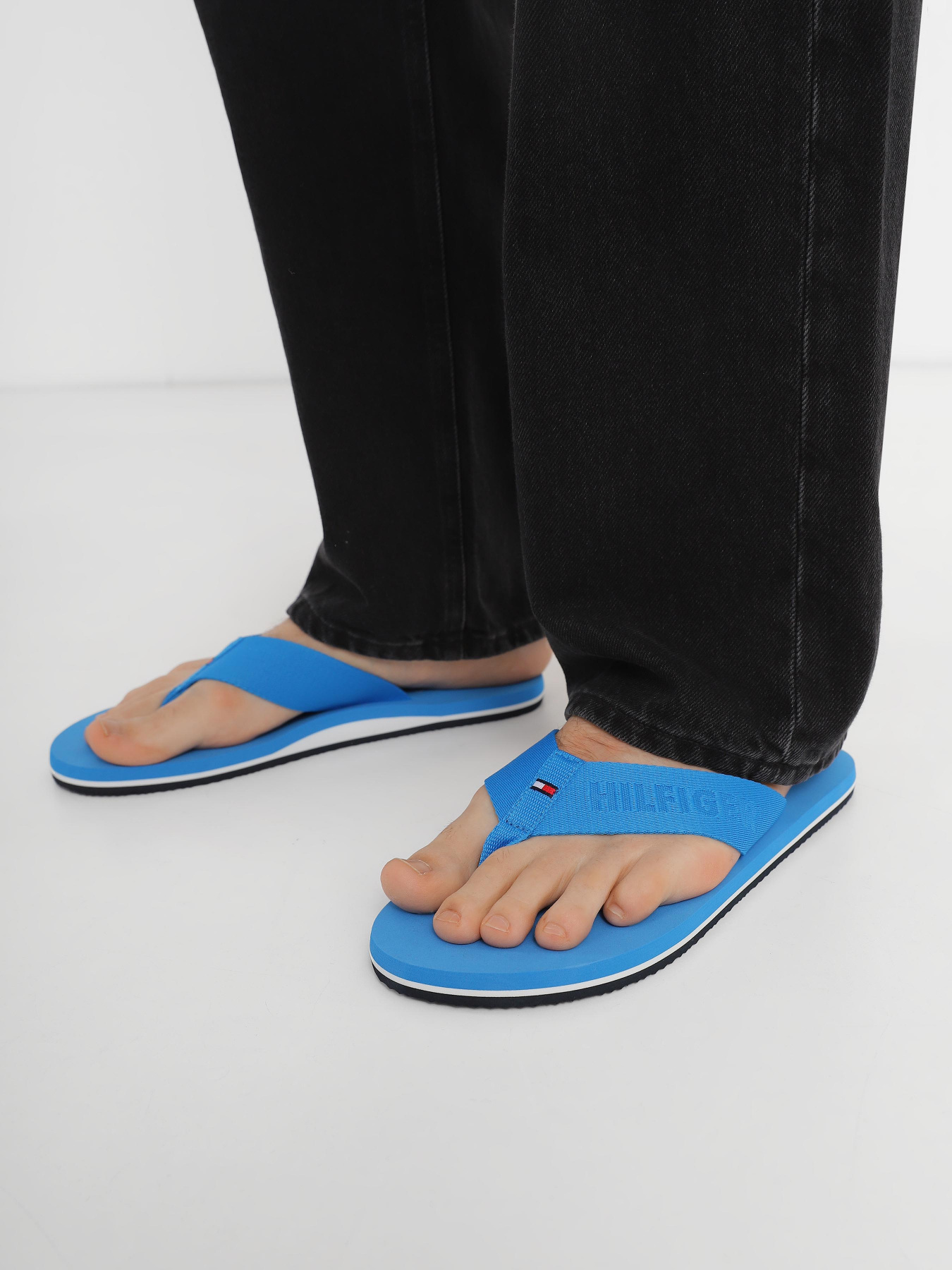 Вьетнамки Tommy Hilfiger модель FM0FM04472-CZW Фото