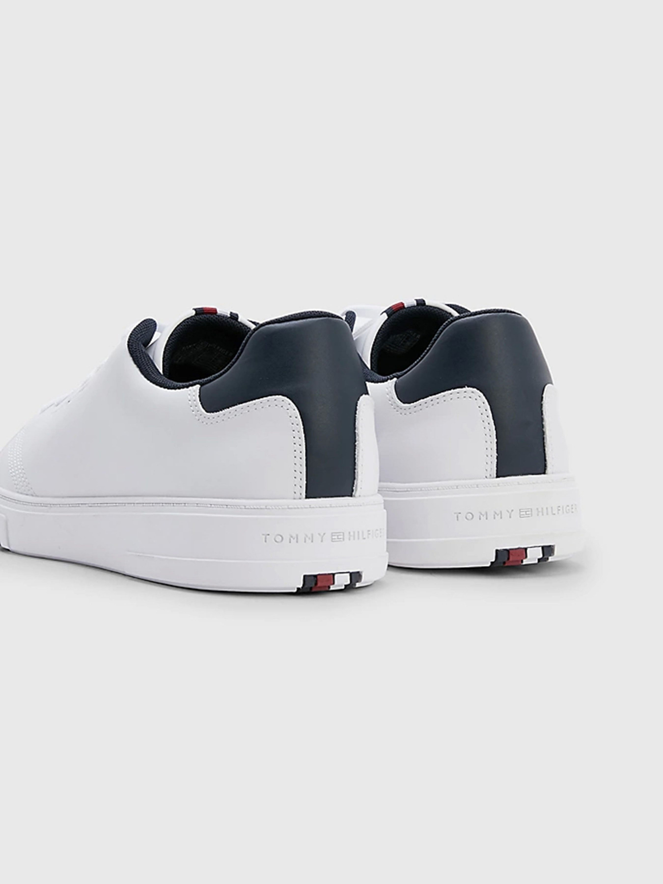 Полуботинки Tommy Hilfiger модель FM0FM04487-YBS Фото