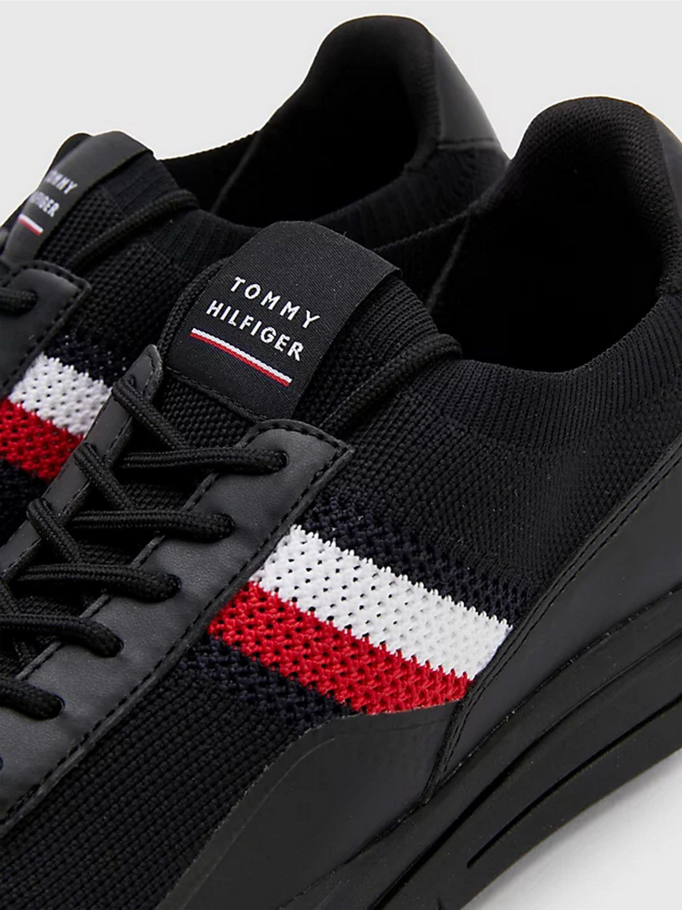 Кроссовки повседневные Tommy Hilfiger модель FM0FM04502-BDS Фото