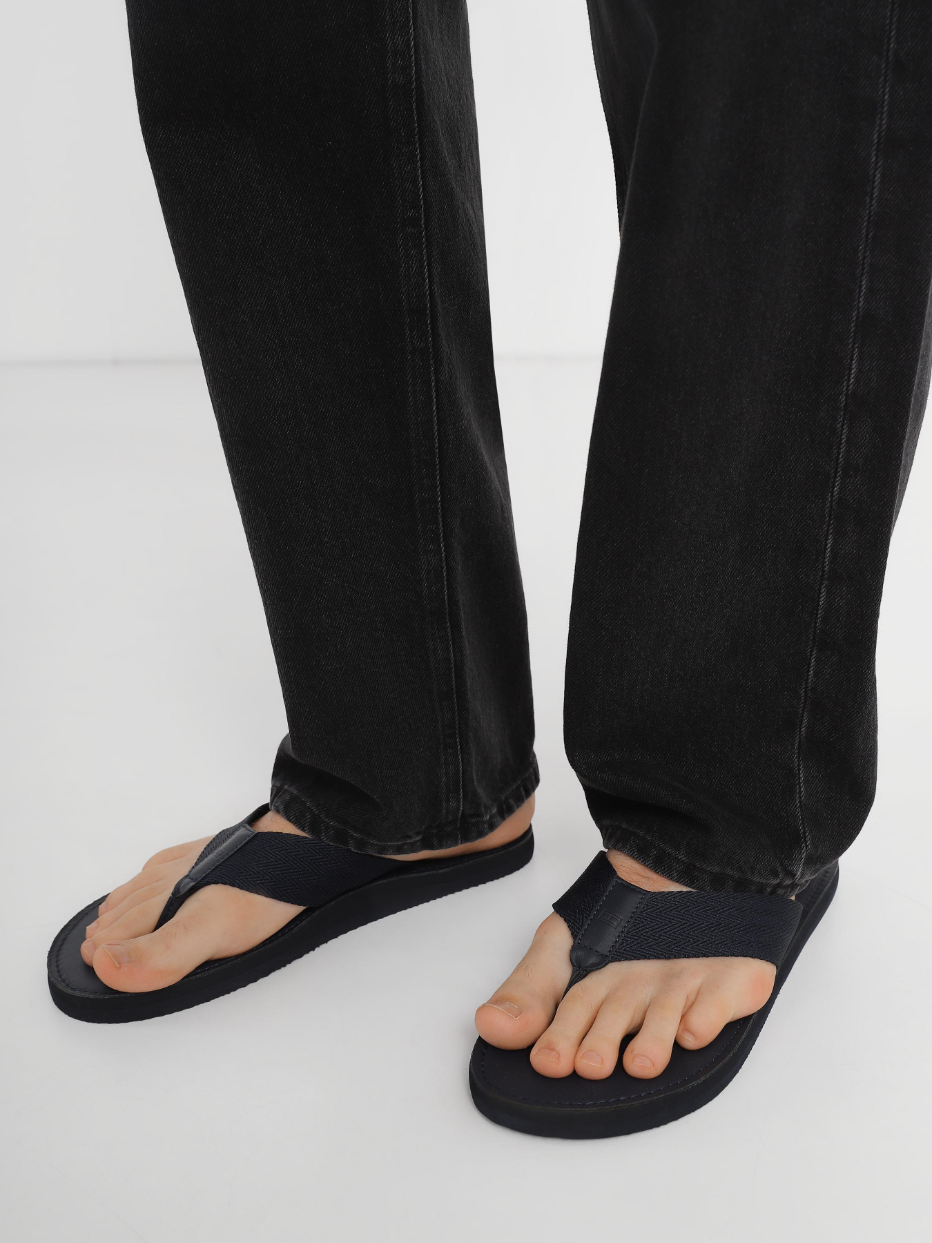 Вьетнамки Tommy Hilfiger модель FM0FM04548-DW5 Фото