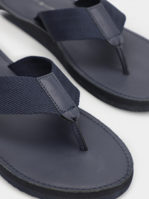 Вьетнамки Tommy Hilfiger модель FM0FM04548-DW5 Фото