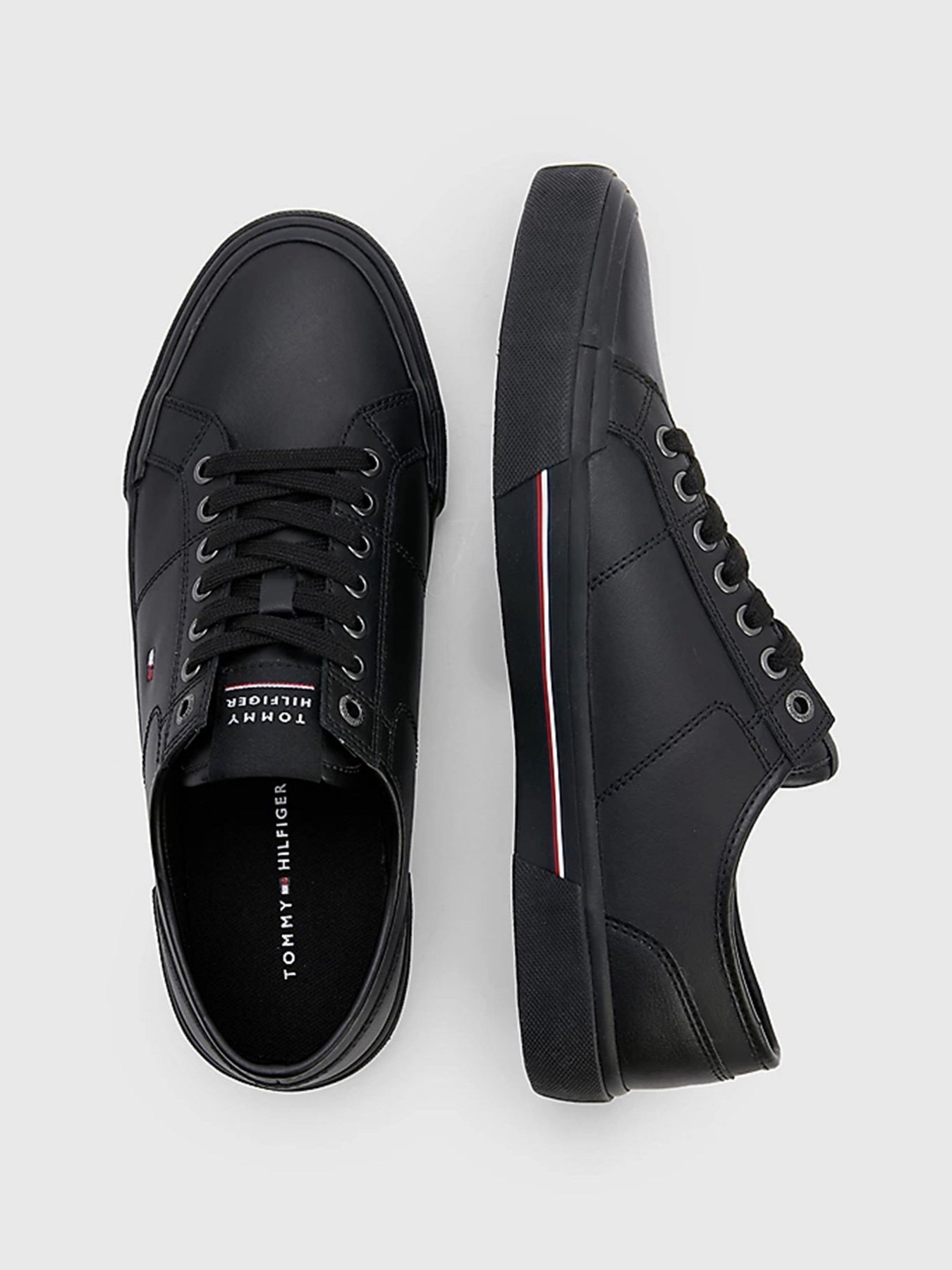 Кеды низкие Tommy Hilfiger модель FM0FM04561-BDS Фото