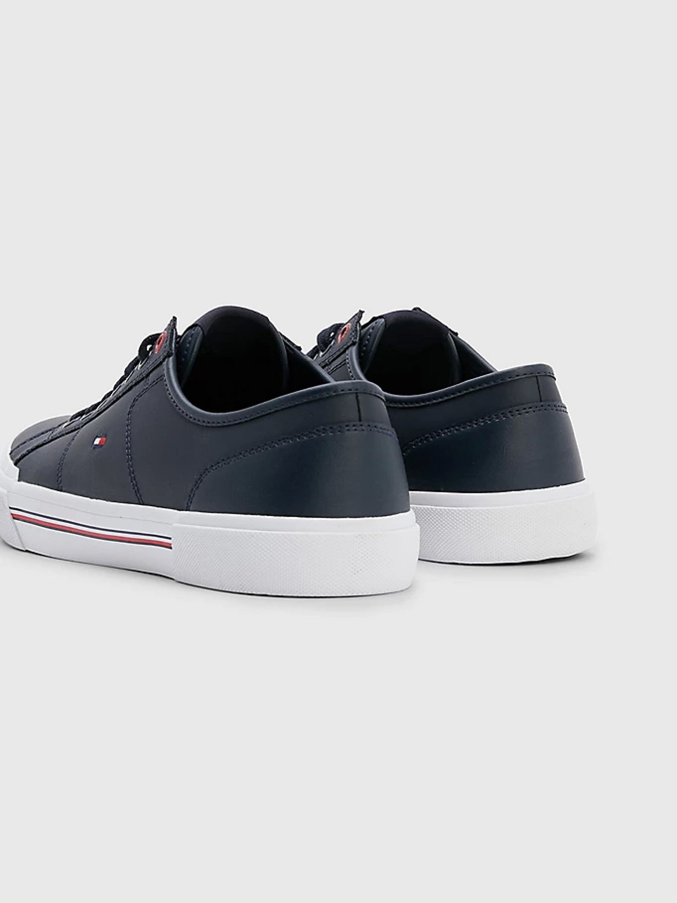 Кеды низкие Tommy Hilfiger модель FM0FM04561-DW5 Фото