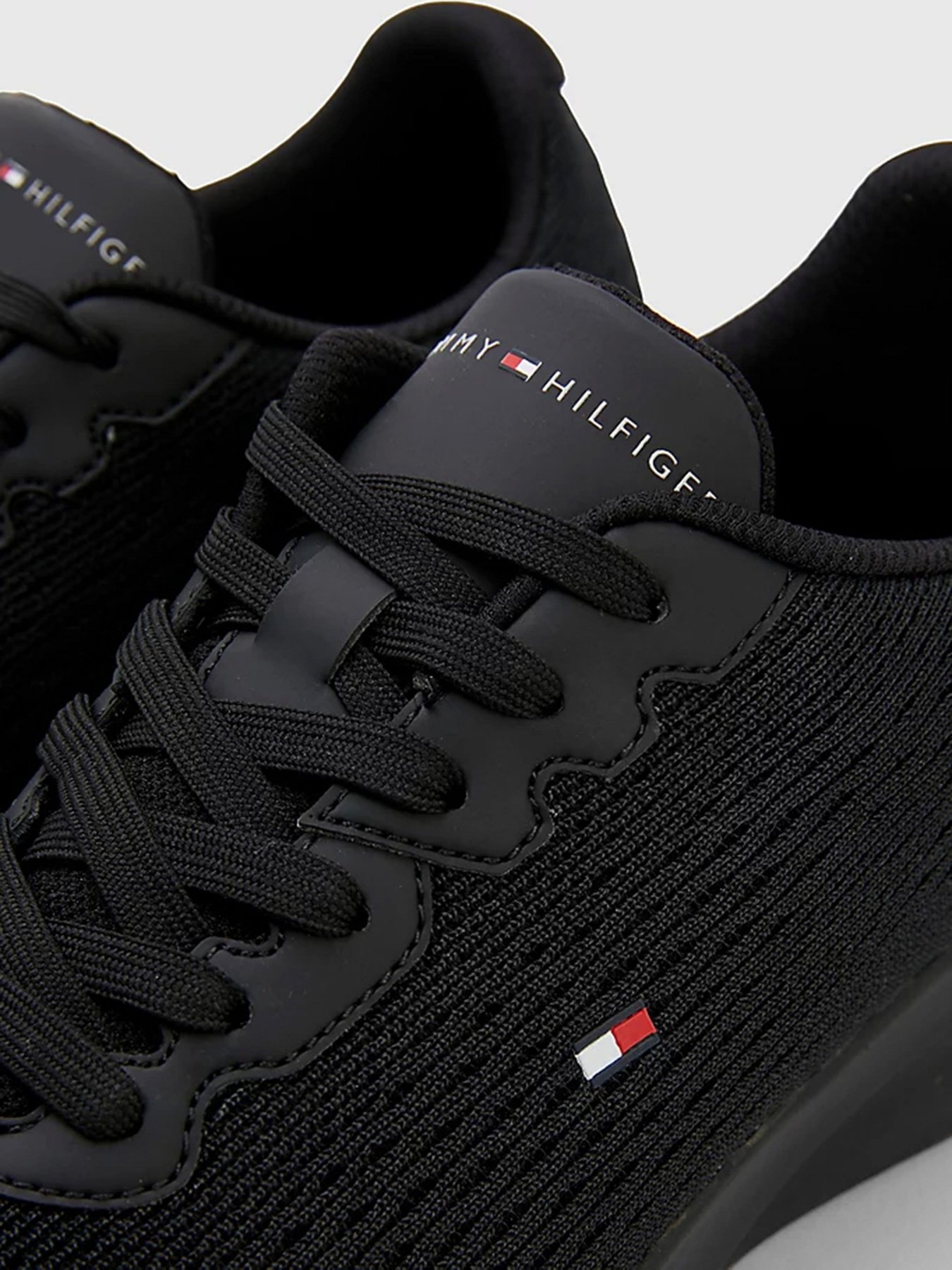 Кроссовки Tommy Hilfiger модель FM0FM04563-BDS Фото