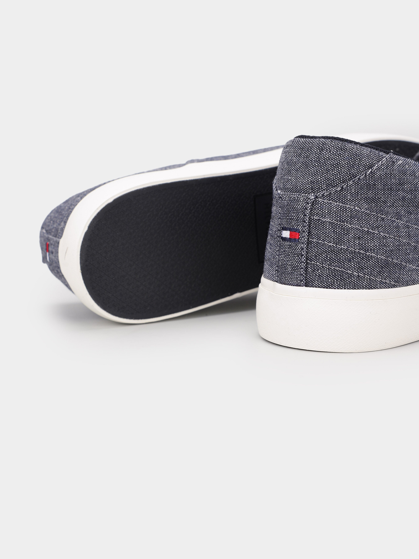 Слипоны Tommy Hilfiger модель FM0FM04734-DW5 Фото