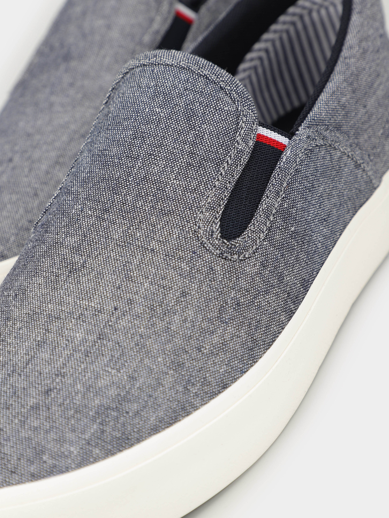 Слипоны Tommy Hilfiger модель FM0FM04734-DW5 Слипоны Tommy Hilfiger модель FM0FM04734-DW5 Фото