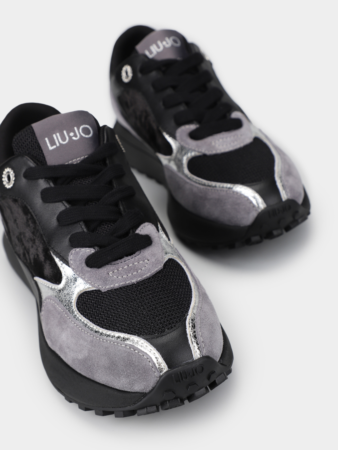 Кроссовки Liu Jo Lolo 11 модель BF3105PX39422222 Фото