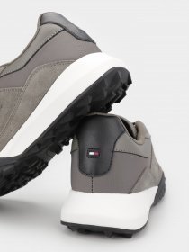 Кроссовки Tommy Hilfiger RETRO MODERN REPREVE® модель FM0FM04703-PRB Фото