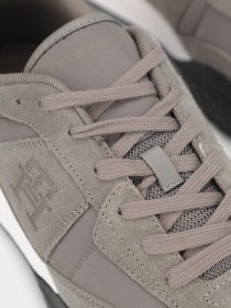 Кросівки повсякденні Tommy Hilfiger RETRO MODERN REPREVE® модель FM0FM04703-PRB Фото