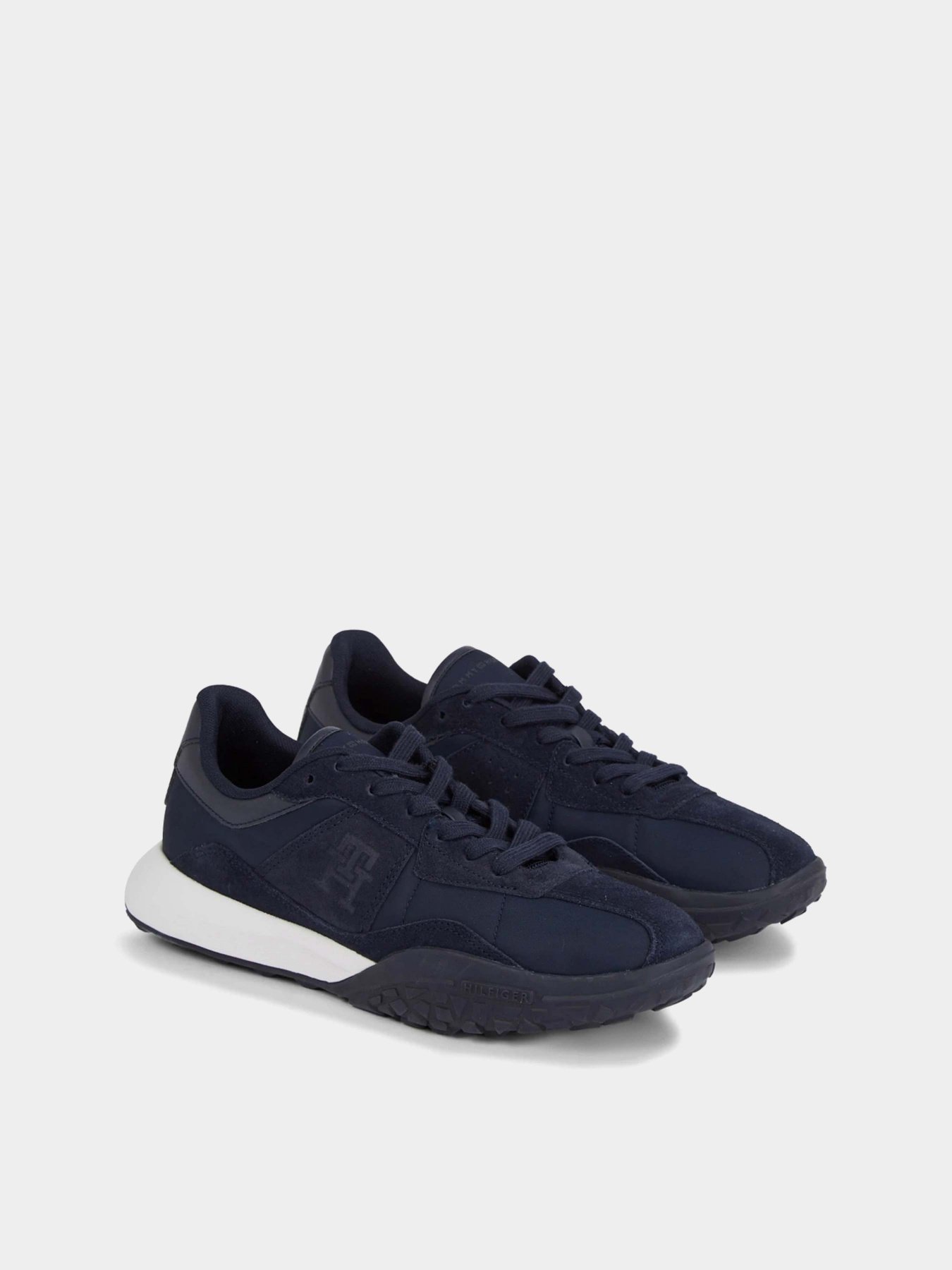 Кроссовки Tommy Hilfiger RETRO MODERN REPREVE® модель FM0FM04703-DW6 Фото