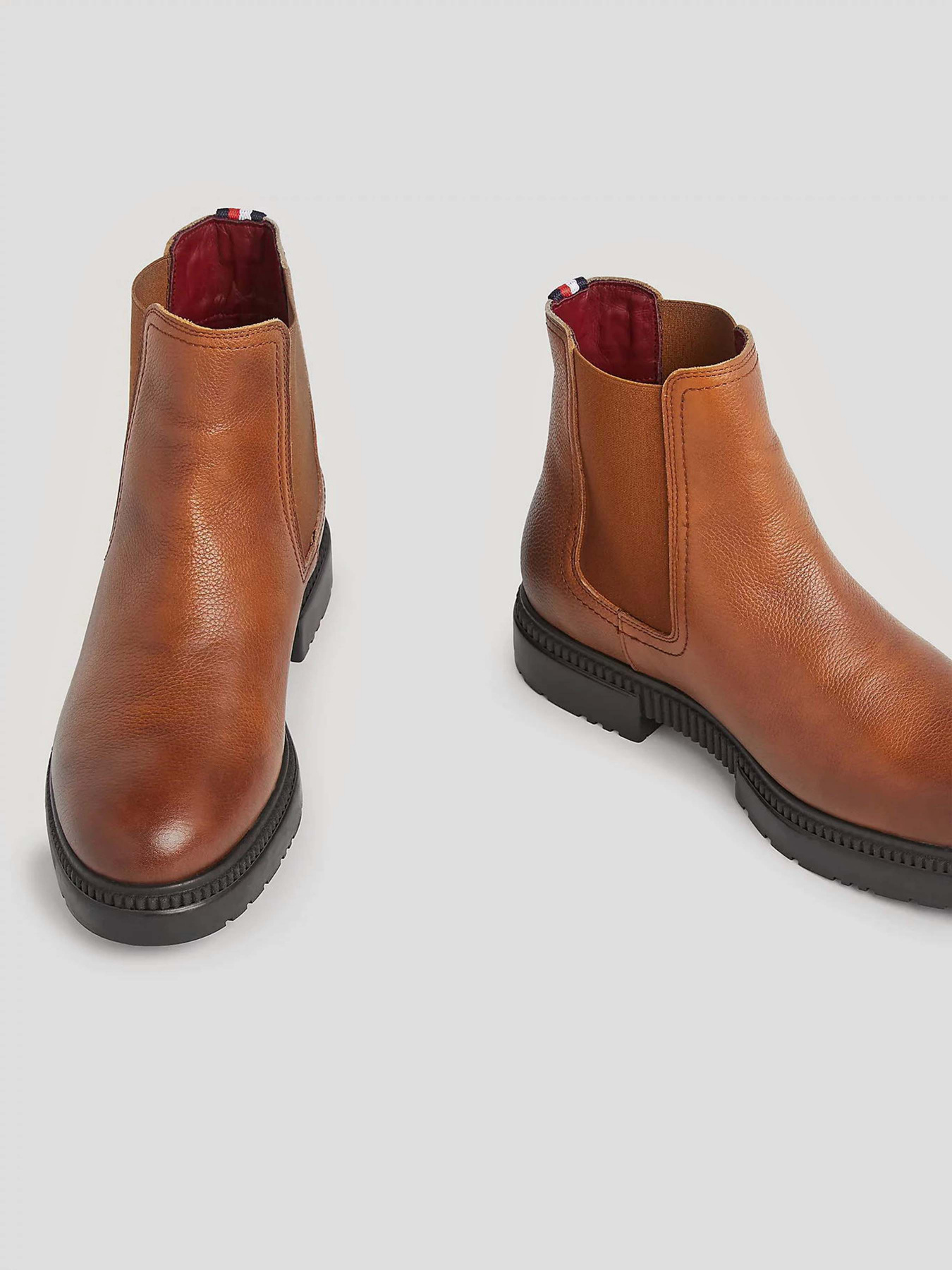 Челсі Tommy Hilfiger Comfort Cleated Termo Lth Chel модель FM0FM04650-GVI Фото