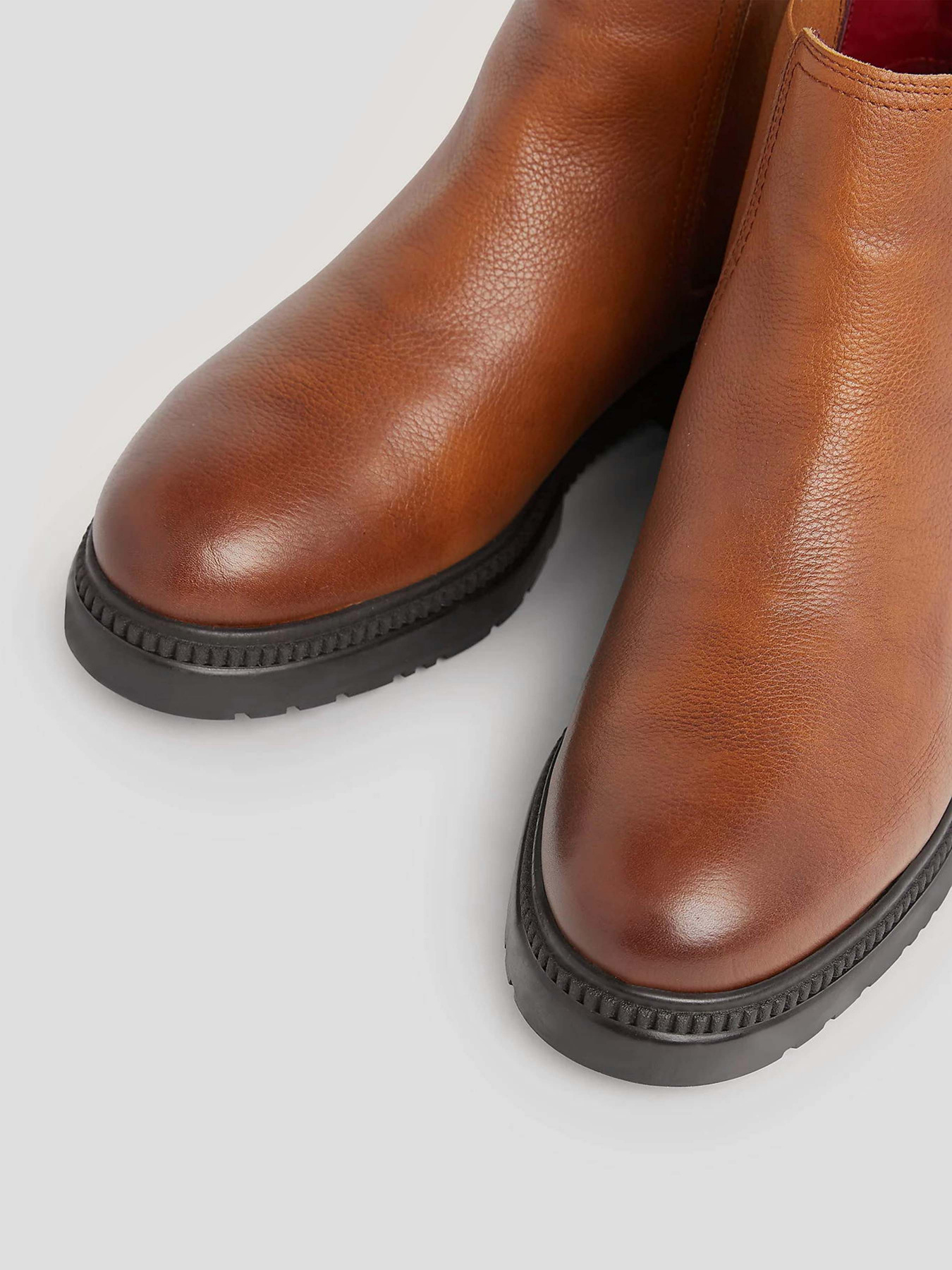 Челсі Tommy Hilfiger Comfort Cleated Termo Lth Chel модель FM0FM04650-GVI Фото