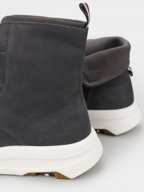 Ботинки Tommy Hilfiger модель FM0FM04669-PTY Фото