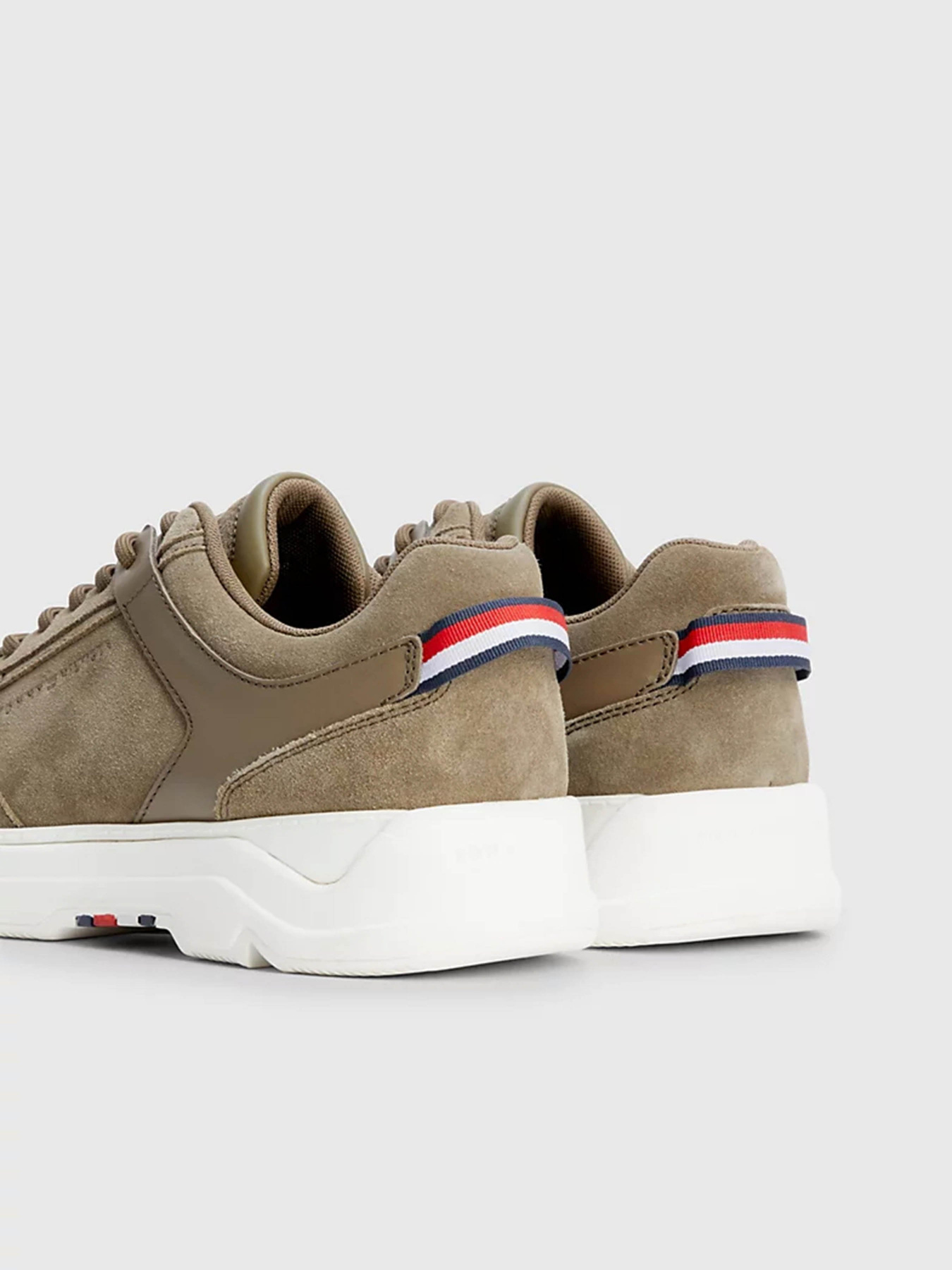 Кросівки повсякденні Tommy Hilfiger Core модель FM0FM04592-RBU Фото