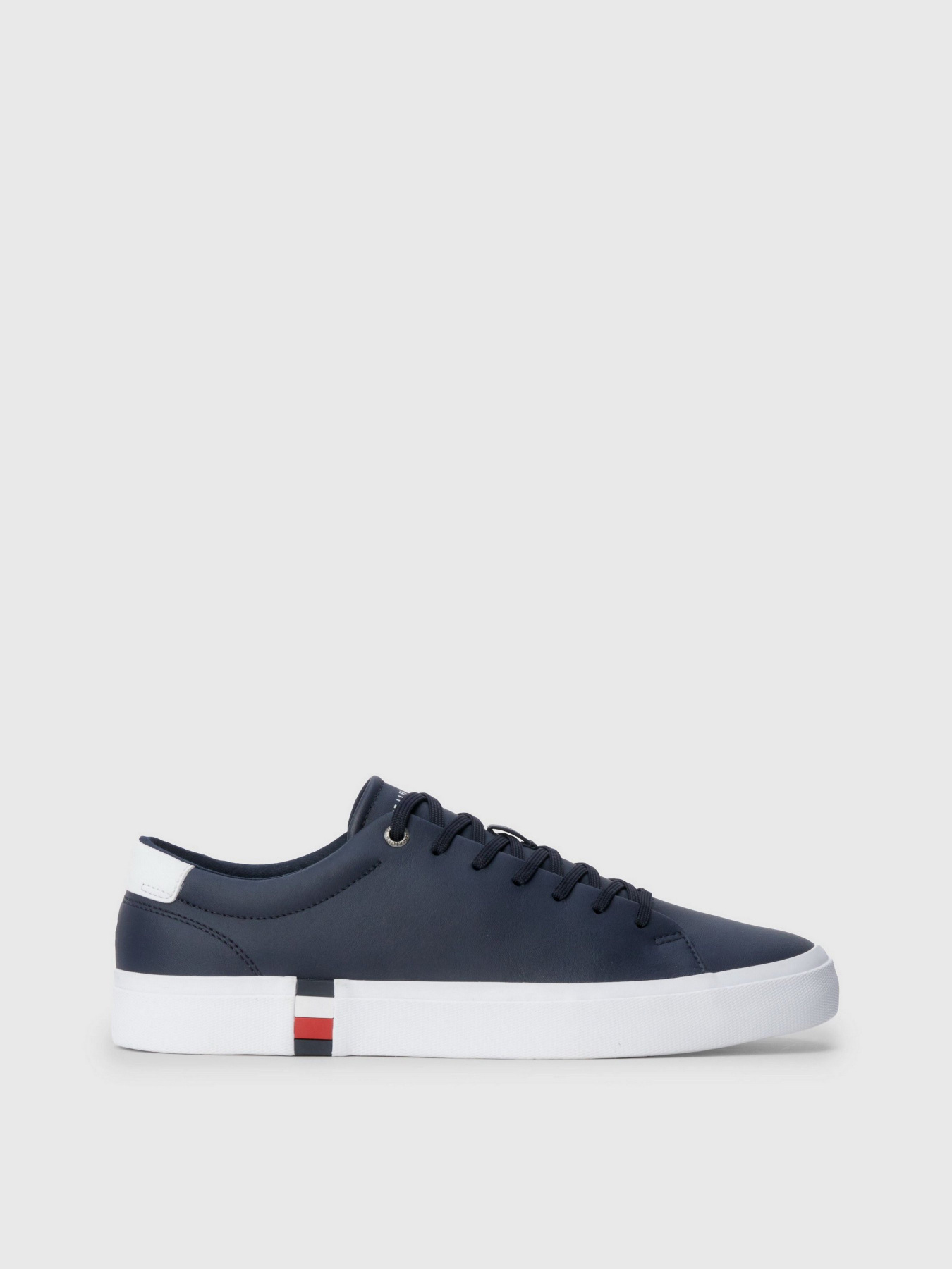 Кеды низкие Tommy Hilfiger SIGNATURE модель FM0FM04589-DW5 Фото
