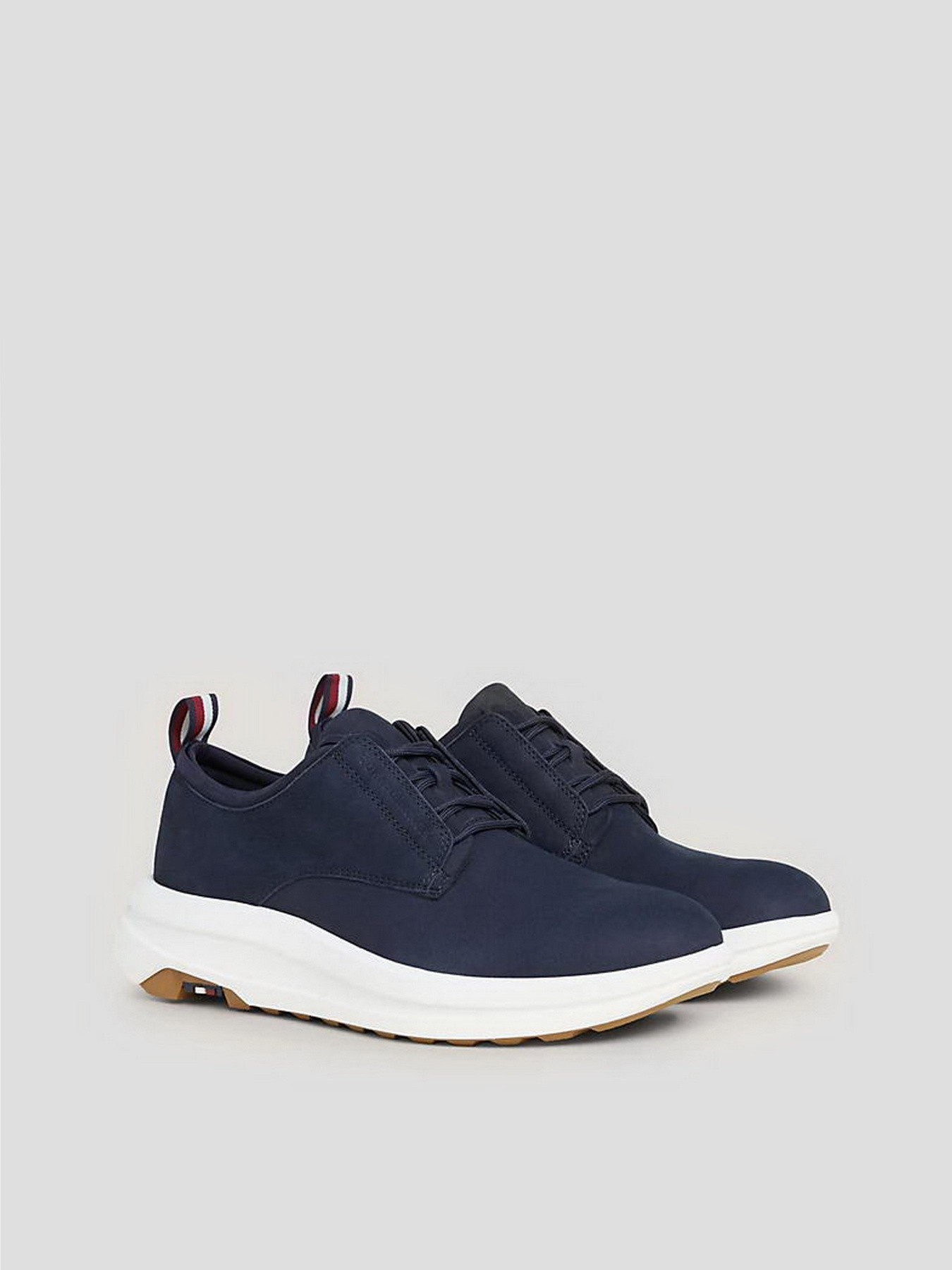 Кроссовки Tommy Hilfiger Nubuck Leather Hybrid Chunky Trainer Shoes модель FM0FM04671-DW5 Фото