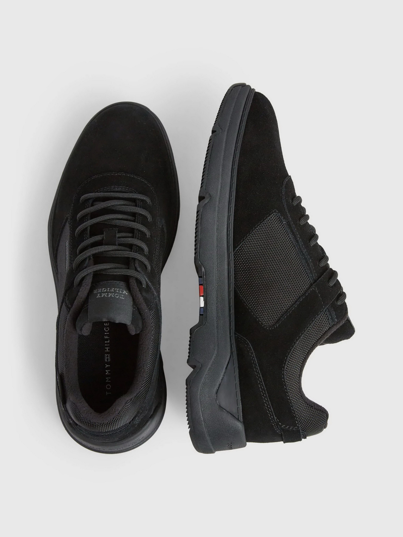 Кросівки повсякденні Tommy Hilfiger Core W Mix Cordura Hybrid модель FM0FM04935-BDS Фото