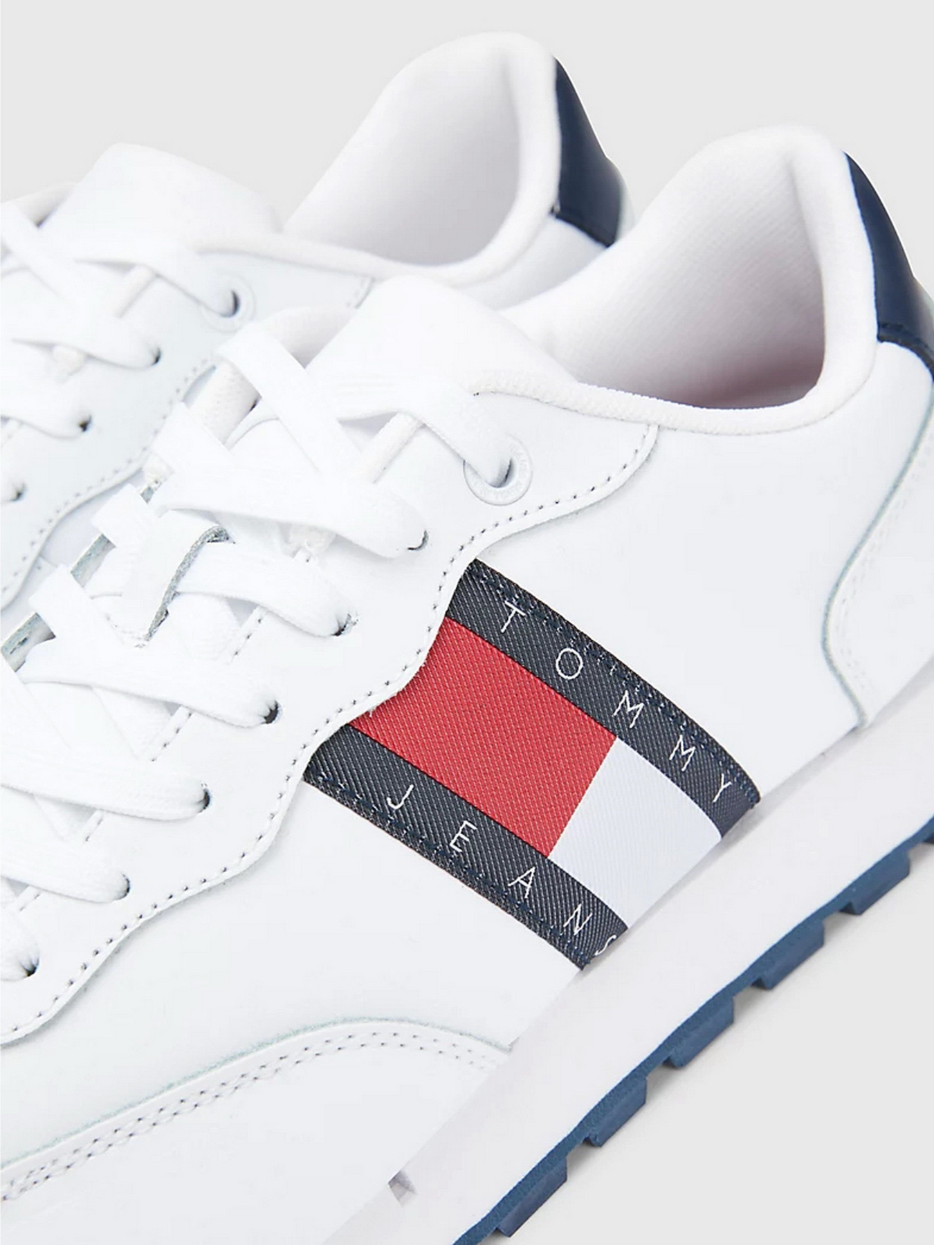 Кроссовки Tommy Hilfiger модель EM0EM00898-YBR Фото