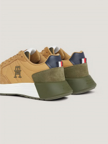 Кросівки повсякденні Tommy Hilfiger Classics Elevated Runner Trainers модель FM0FM04636-RBN Кросівки повсякденні Tommy Hilfiger Classics Elevated Runner Trainers модель FM0FM04636-RBN Фото