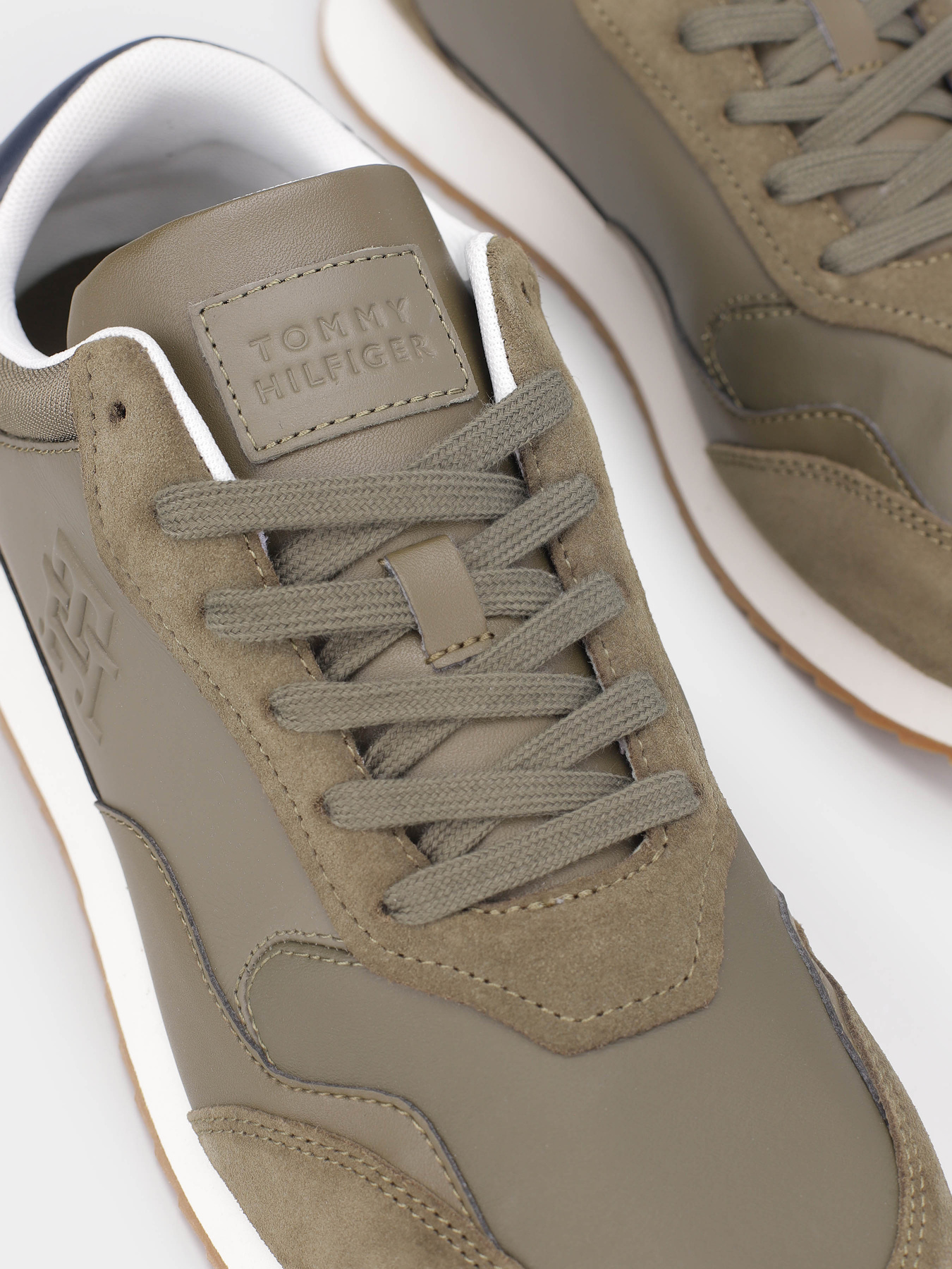 Кроссовки Tommy Hilfiger Evo Mix модель FM0FM04776-RBN Фото