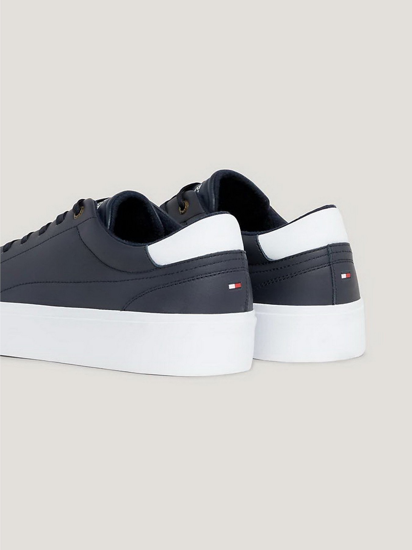 Кеди низькі Tommy Hilfiger Modern Vulc Lth Low Wl модель FM0FM04819-DW5 Фото