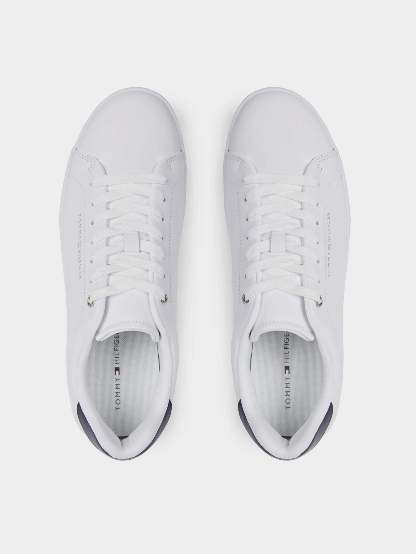 Кеды низкие Tommy Hilfiger Contrast Heel Leather Cupsole Trainers модель FM0FM04829-YBS Фото