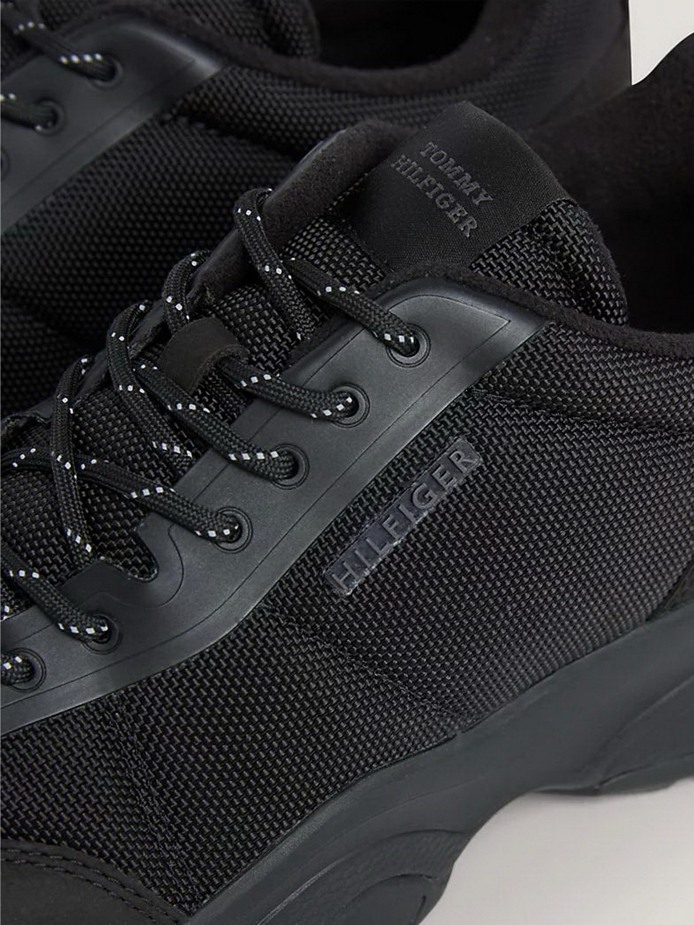 Кроссовки Tommy Hilfiger Outdoor Runner модель FM0FM04837-0GQ Фото