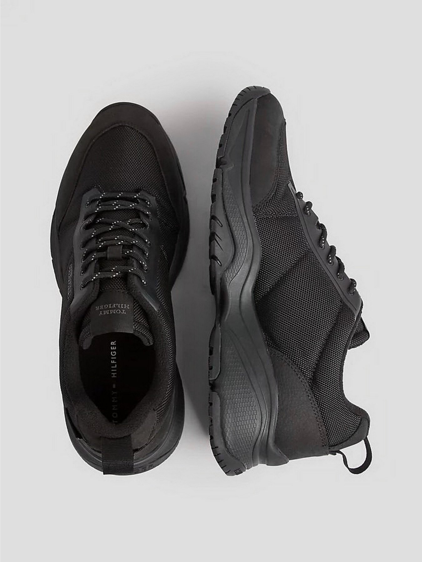 Кроссовки Tommy Hilfiger Outdoor Runner модель FM0FM04837-0GQ Фото