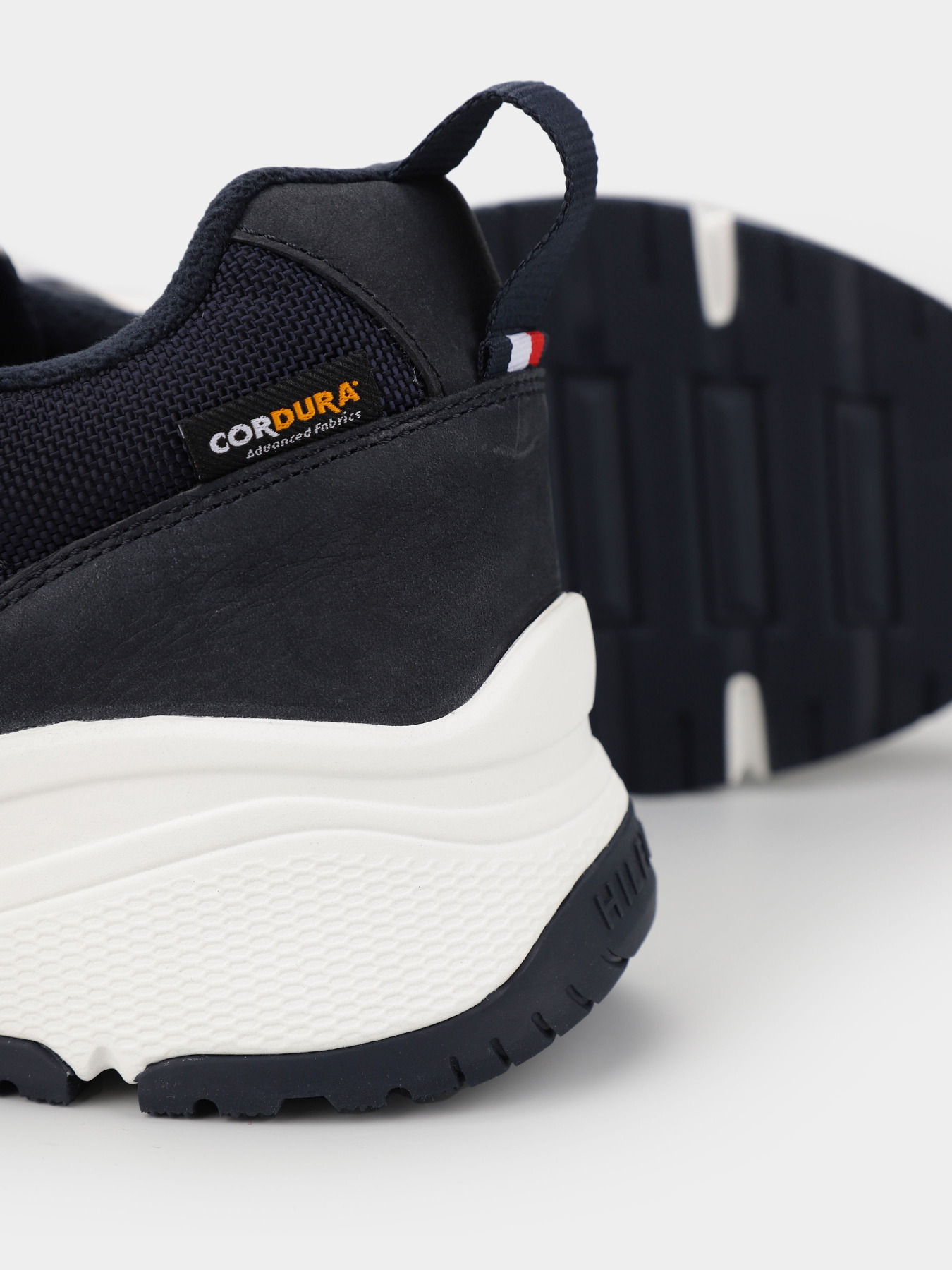 Кросівки повсякденні Tommy Hilfiger Outdoor Runner модель FM0FM04837-DW5 Фото