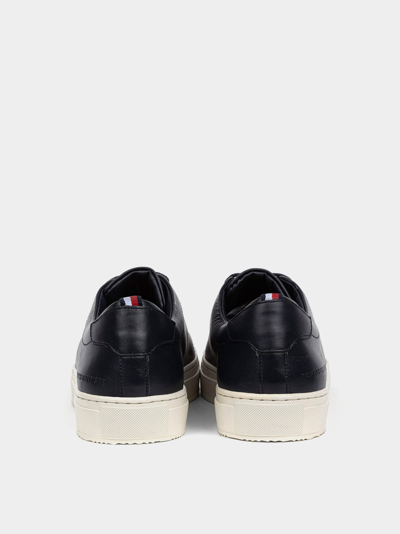 Кеды низкие Tommy Hilfiger Premium Heritage Leather Cupsole Trainers модель FM0FM04851-DW5 Фото