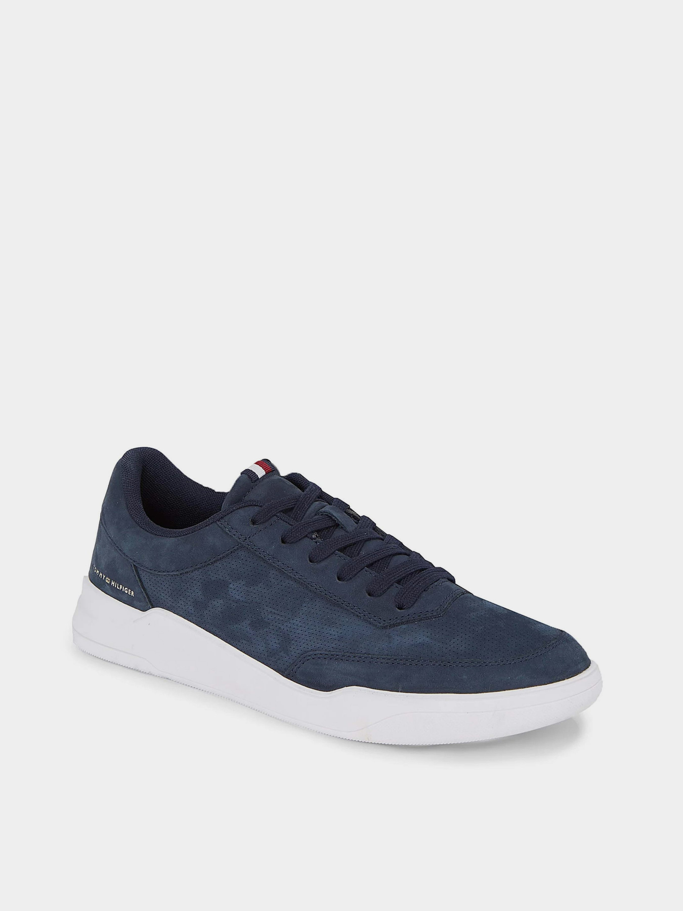 Кросівки повсякденні Tommy Hilfiger Elevated Nubuck Leather Cupsole Trainers модель FM0FM04933-DW5 Кросівки повсякденні Tommy Hilfiger Elevated Nubuck Leather Cupsole Trainers модель FM0FM04933-DW5 Фото