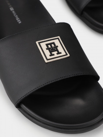 Шлепанцы Tommy Hilfiger модель FM0FM05031-BDS Фото
