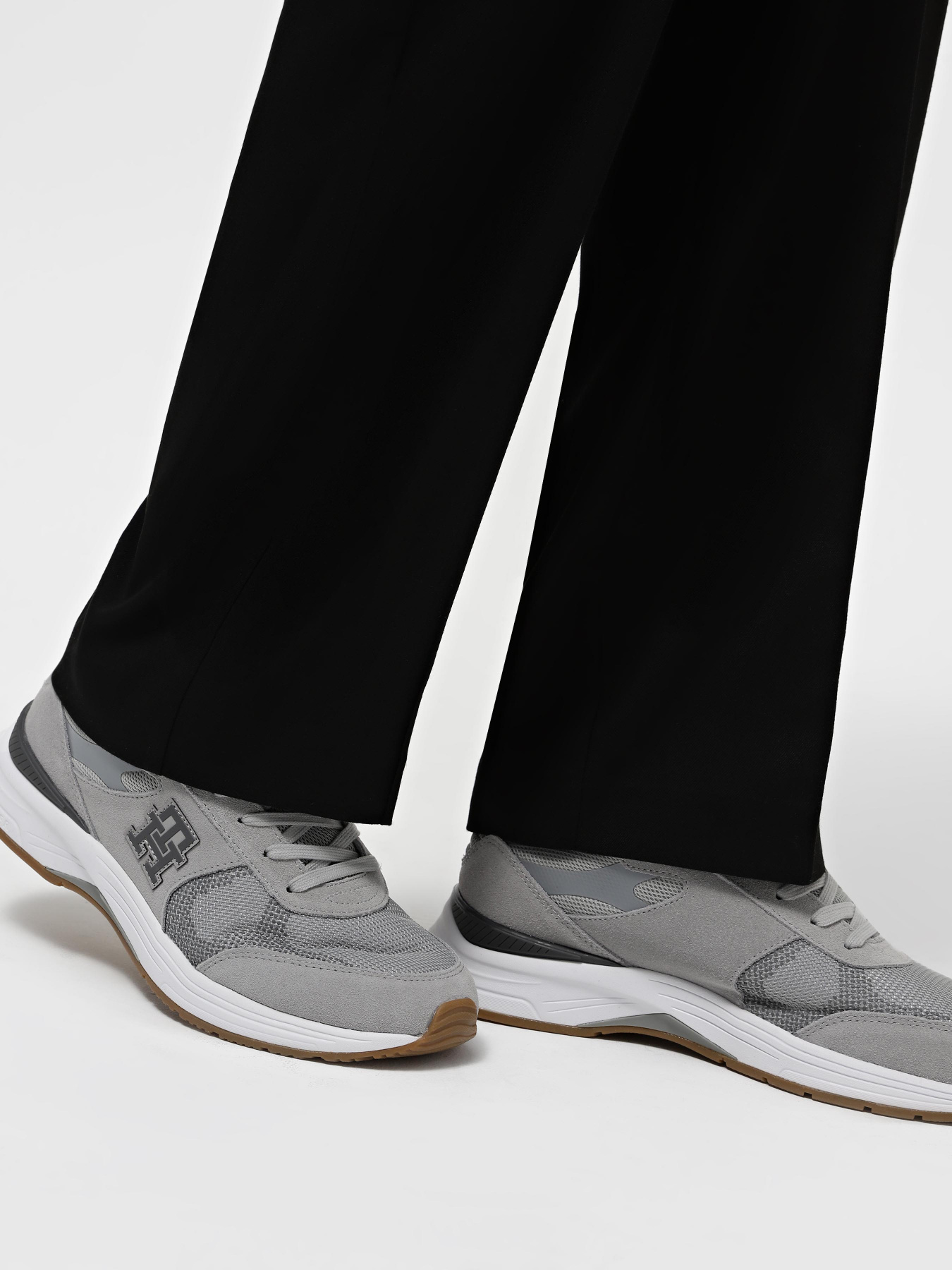 Кроссовки повседневные Tommy Hilfiger модель FM0FM04890-PRT Фото